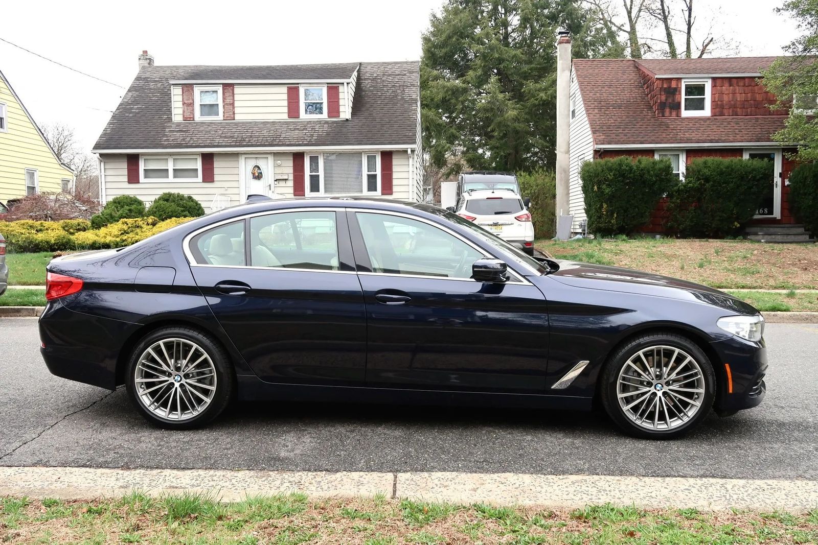 2019 BMW 5 Series 530i xDrive AWD