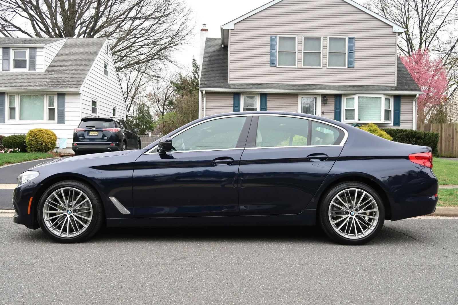2019 BMW 5 Series 530i xDrive AWD