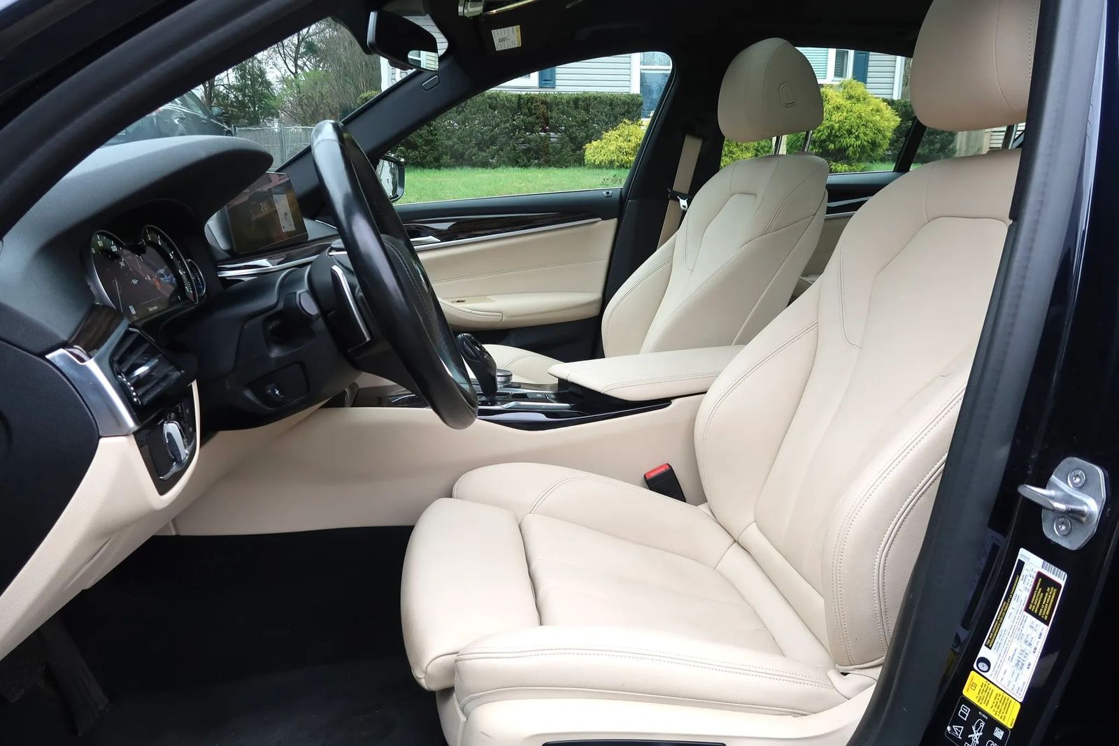 2019 BMW 5 Series 530i xDrive AWD
