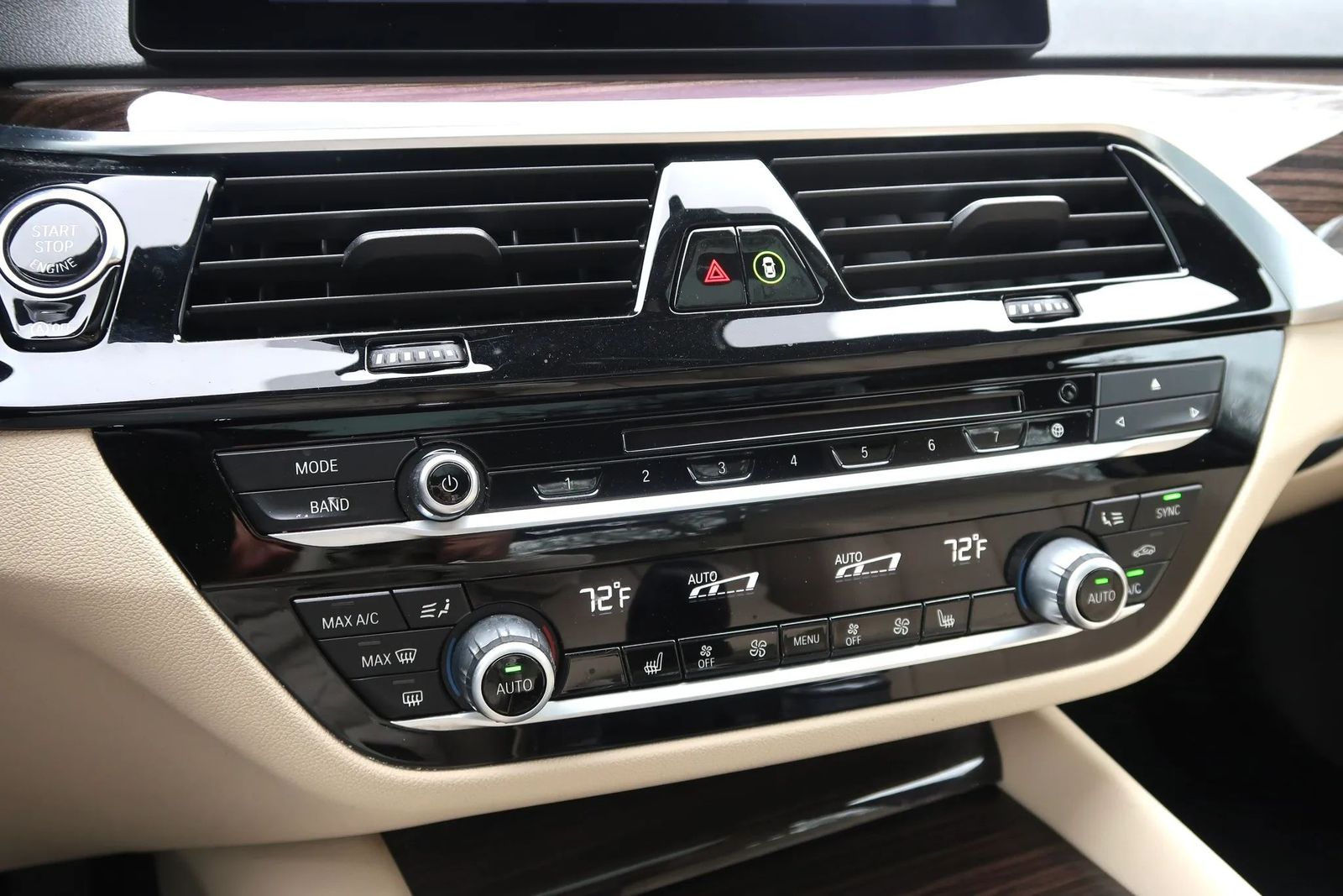 2019 BMW 5 Series 530i xDrive AWD