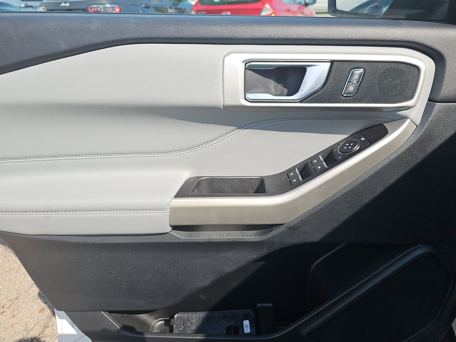 2022 Ford Explorer XLT AWD