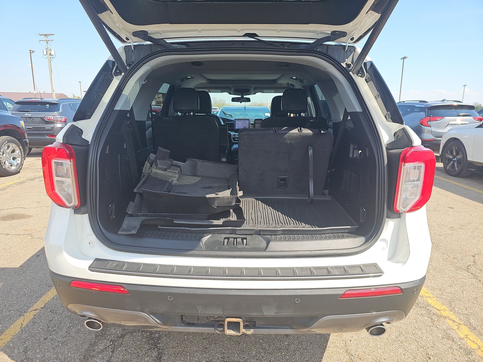 2022 Ford Explorer XLT AWD