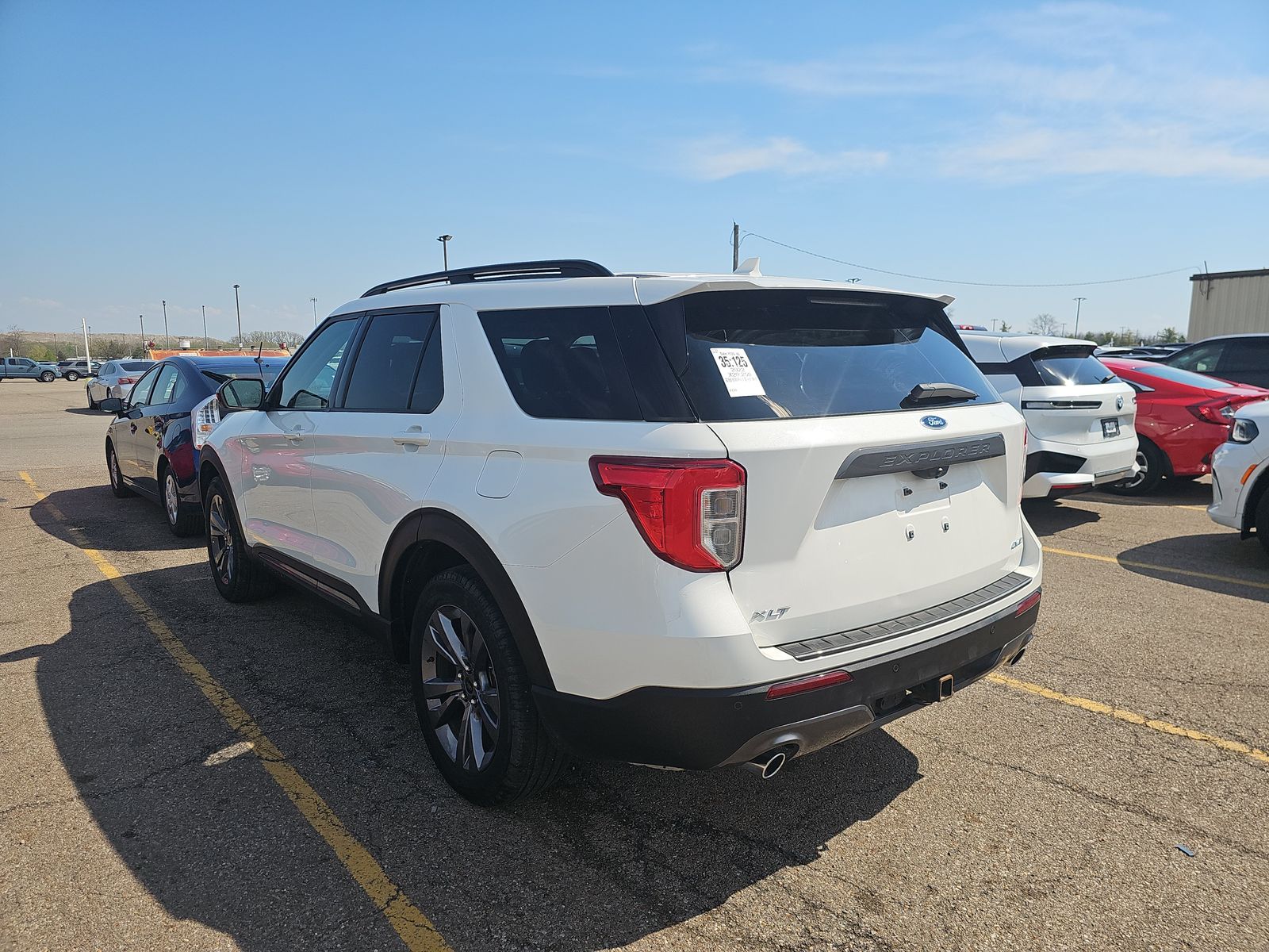 2022 Ford Explorer XLT AWD
