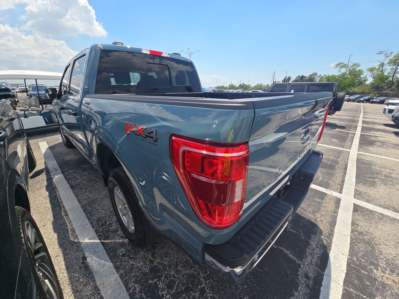 2023 Ford F-150 XLT AWD