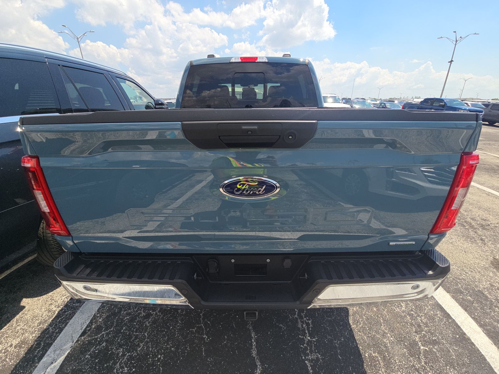 2023 Ford F-150 XLT AWD