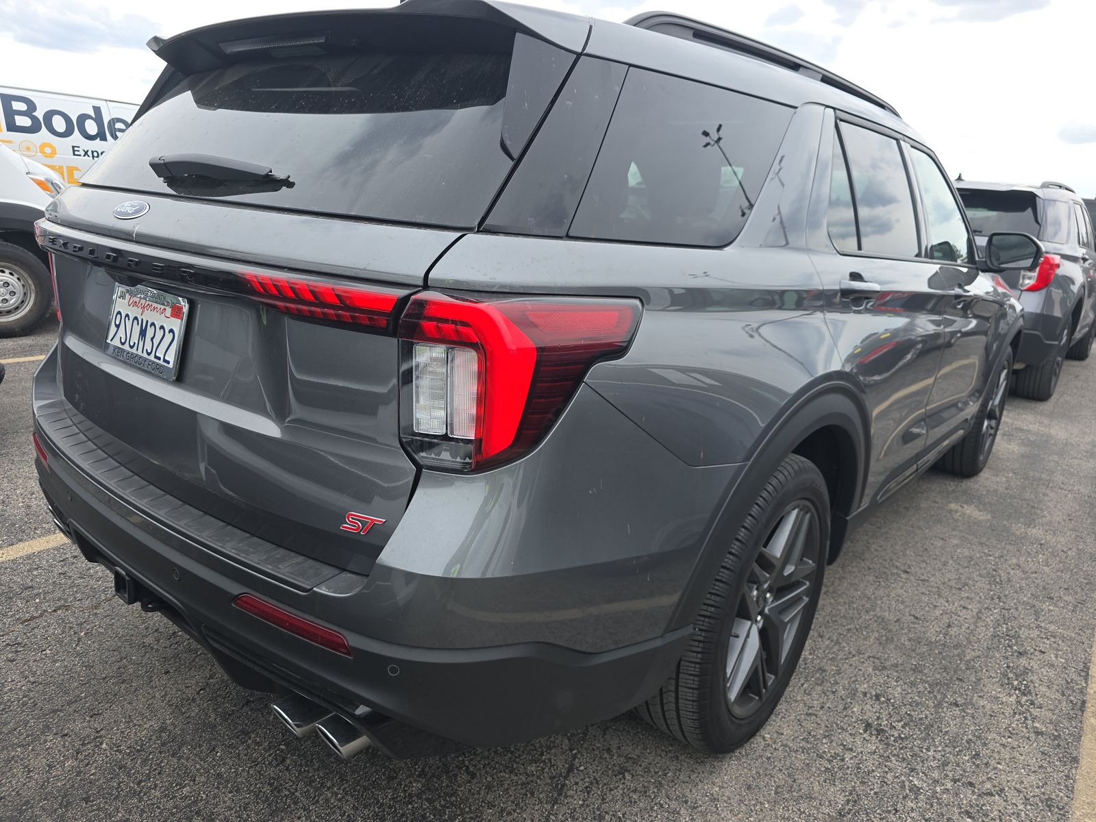 FORD EXPLORER - 5