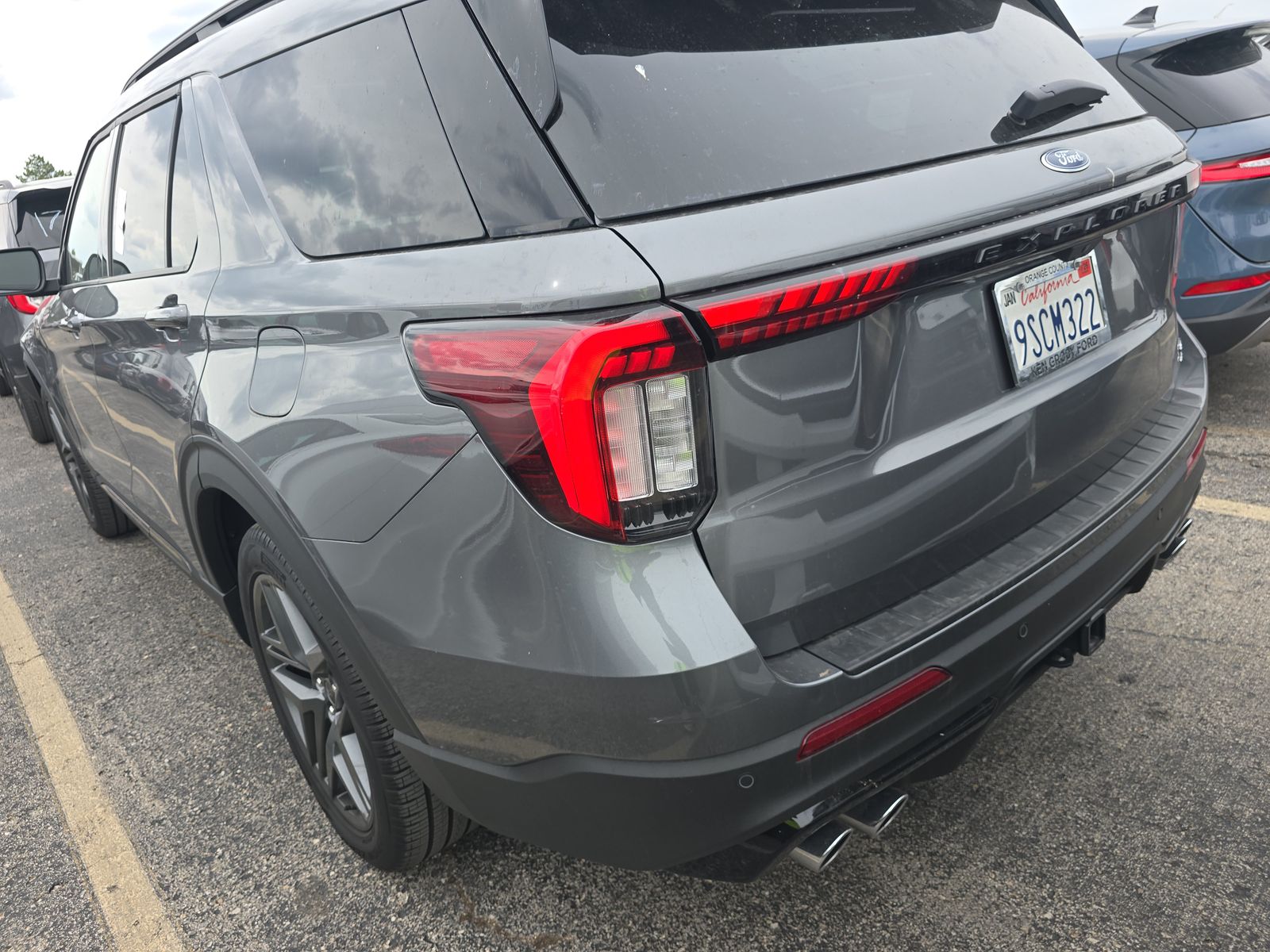 FORD EXPLORER - 7