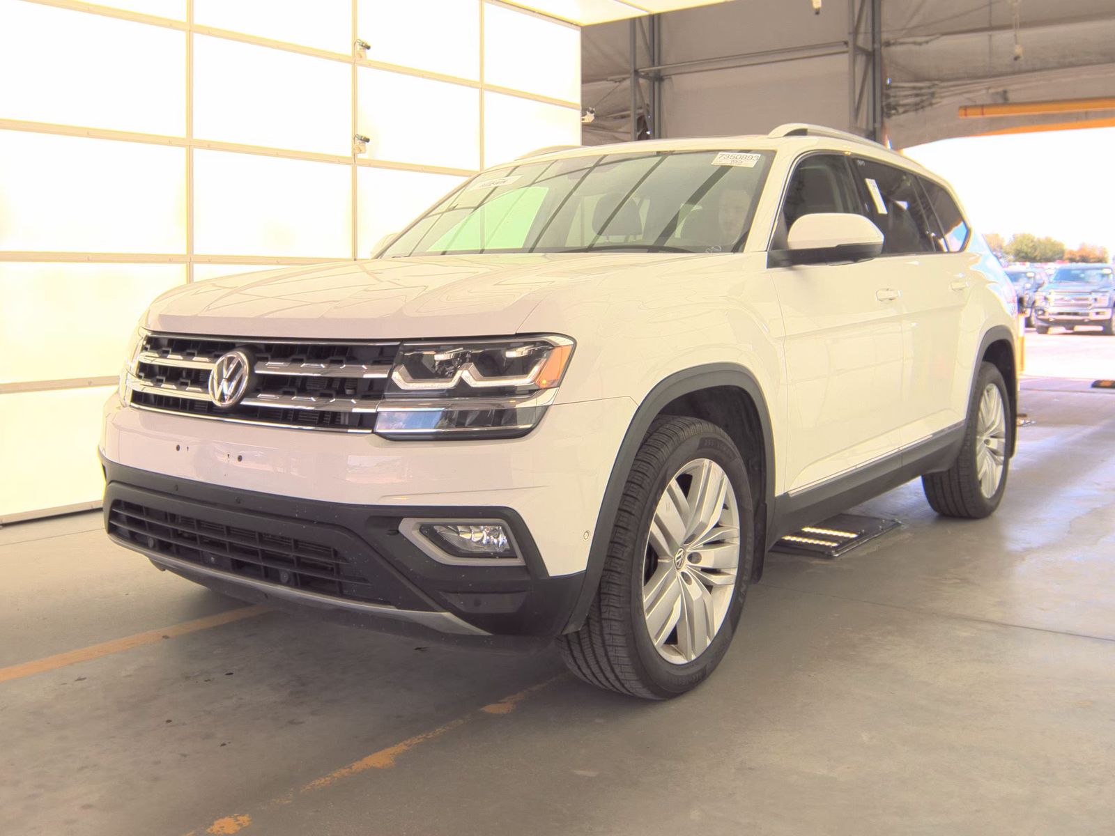 2018 Volkswagen Atlas 3.6L SEL Premium AWD