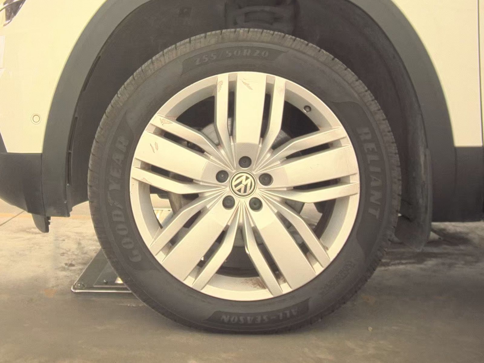 2018 Volkswagen Atlas 3.6L SEL Premium AWD