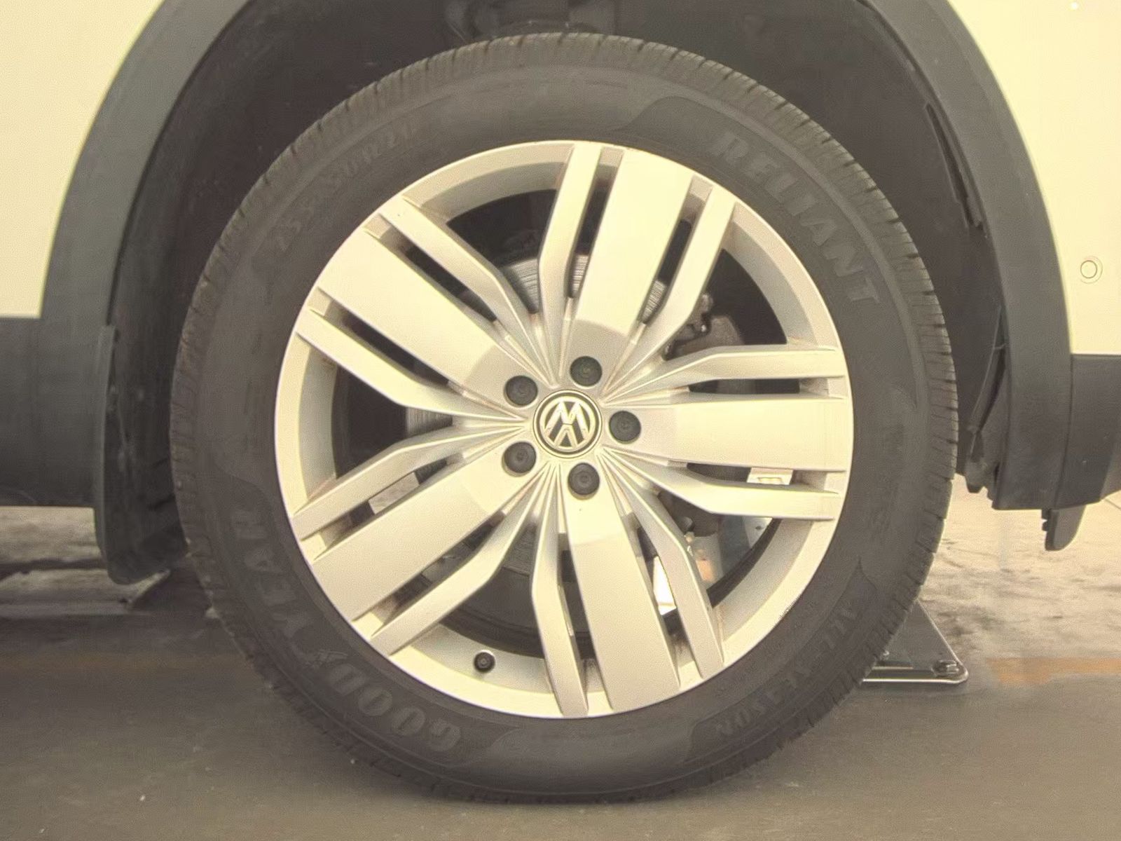 2018 Volkswagen Atlas 3.6L SEL Premium AWD