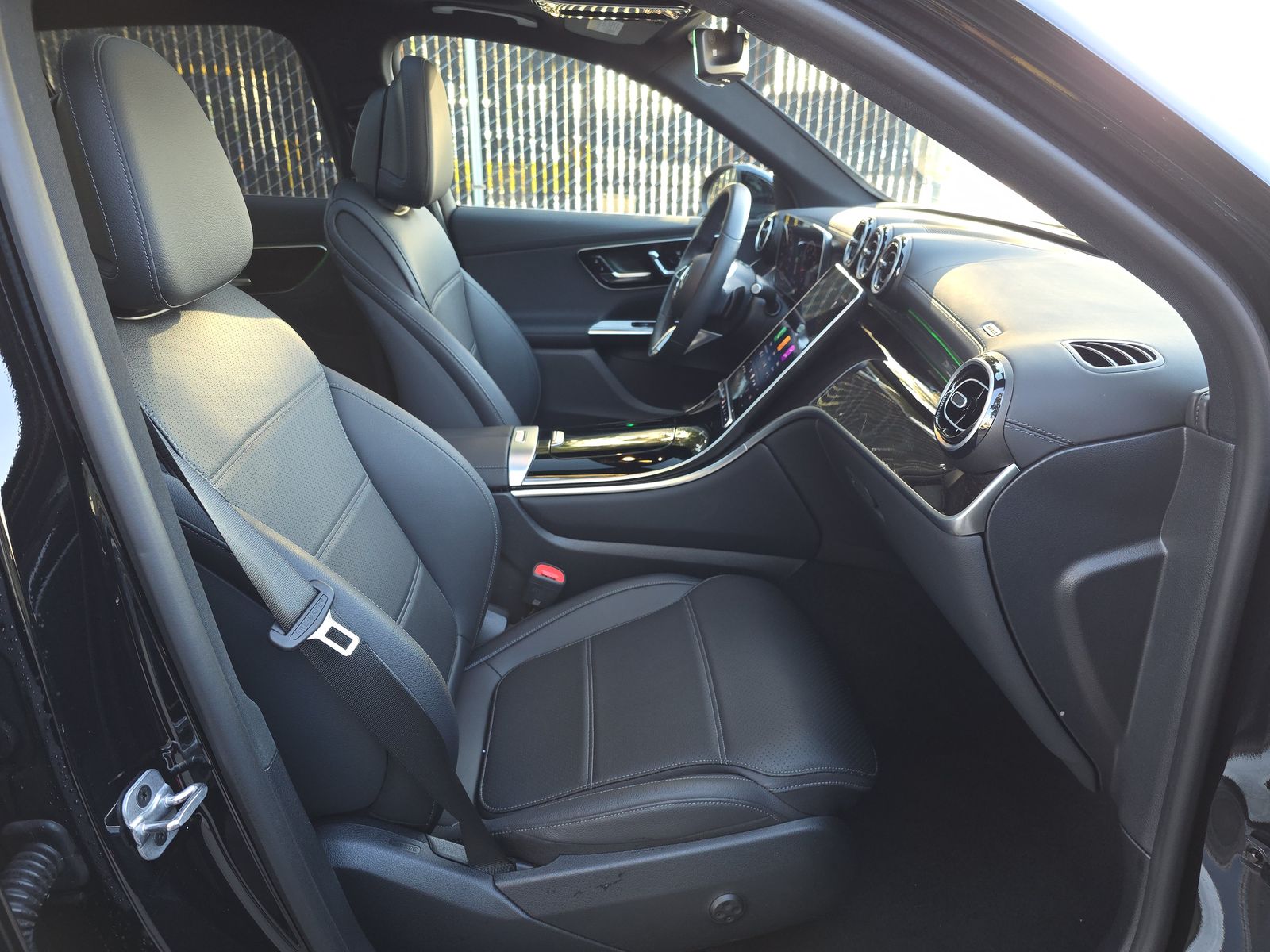 2025 Mercedes-Benz GLC GLC 300 AWD