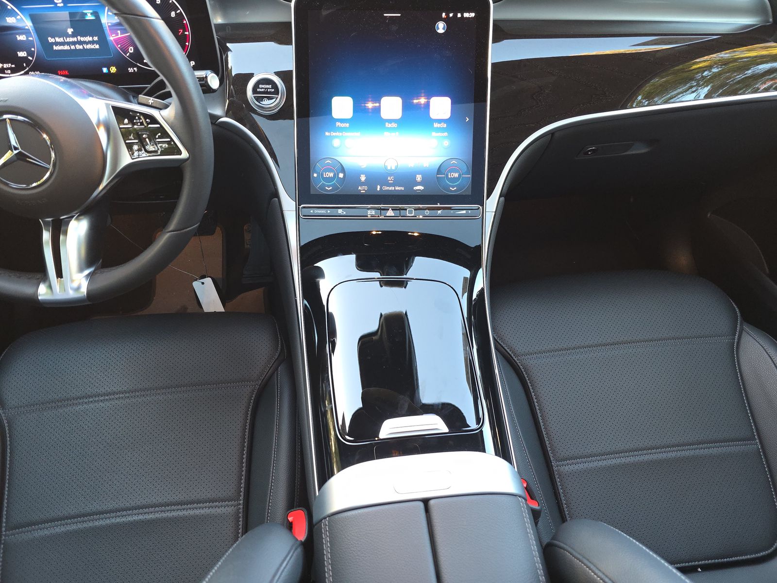 2025 Mercedes-Benz GLC GLC 300 AWD