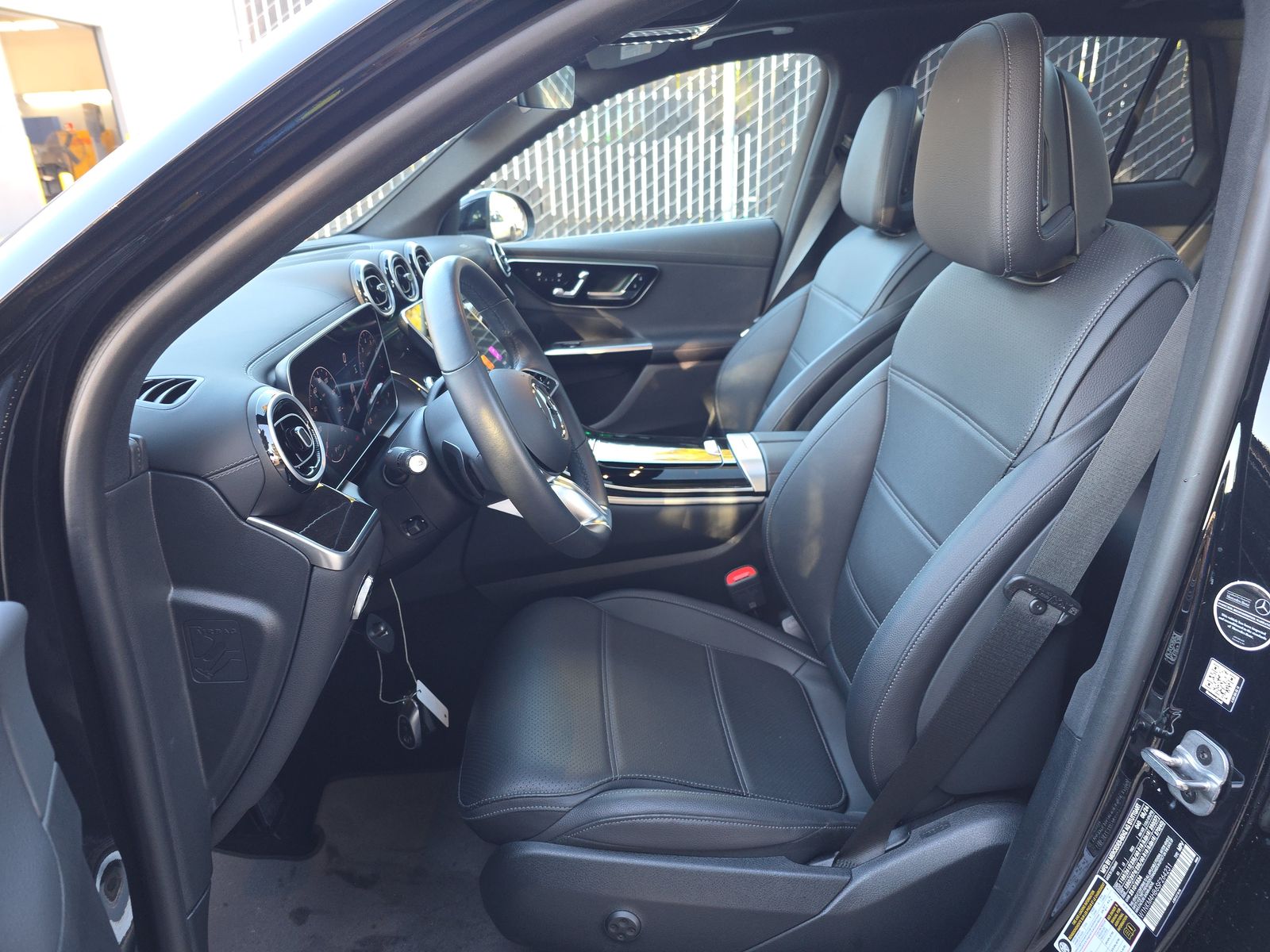 2025 Mercedes-Benz GLC GLC 300 AWD