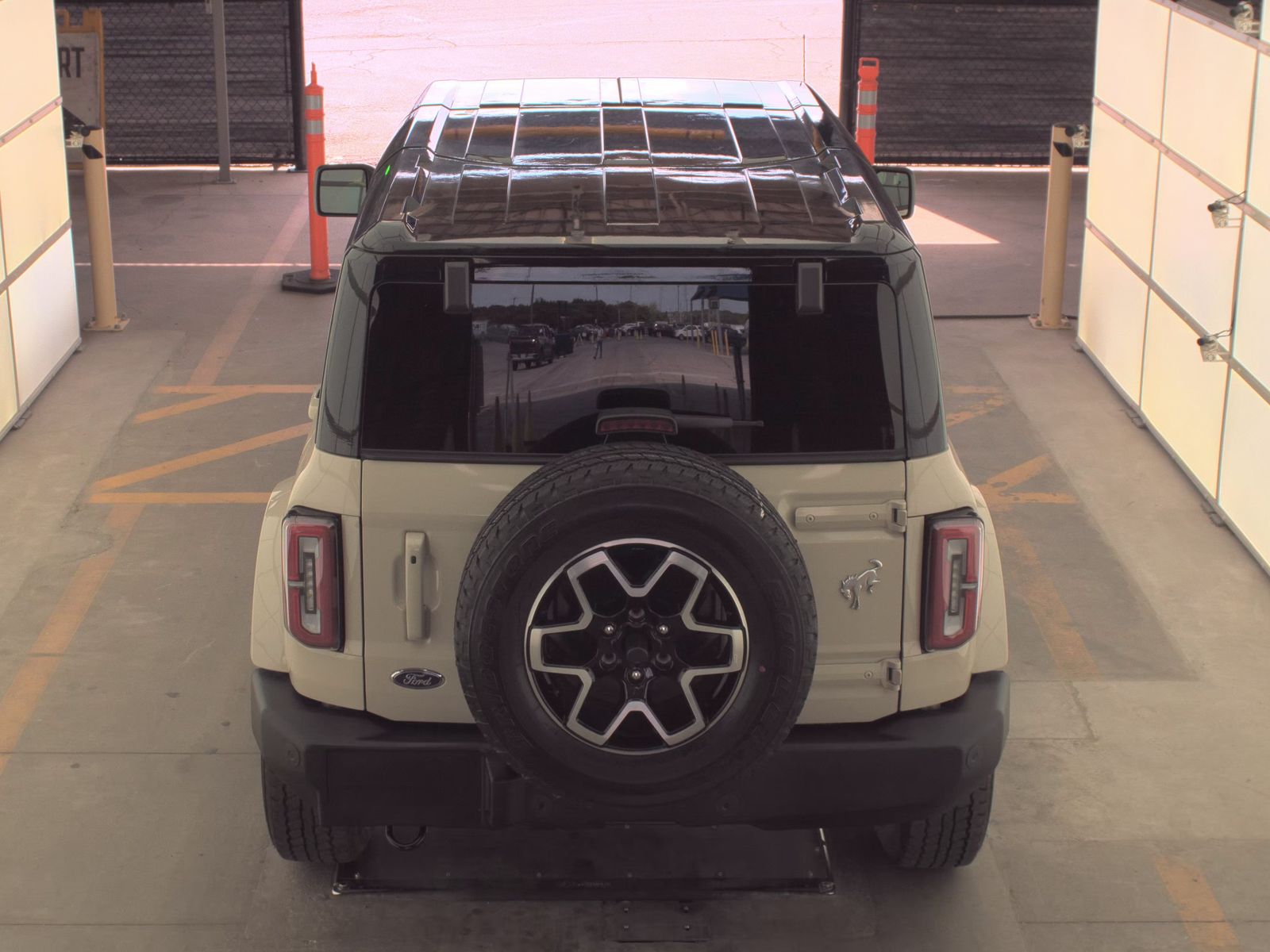 FORD BRONCO - 7