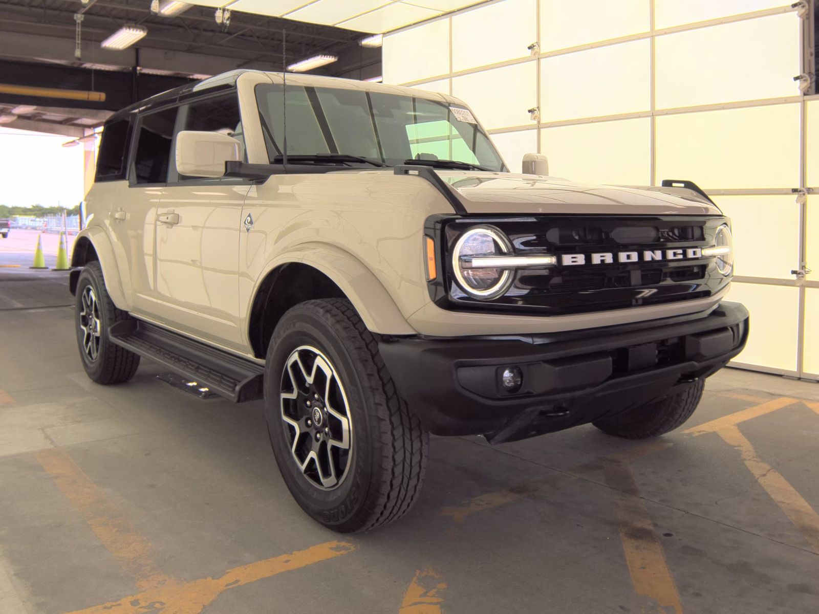FORD BRONCO - 5
