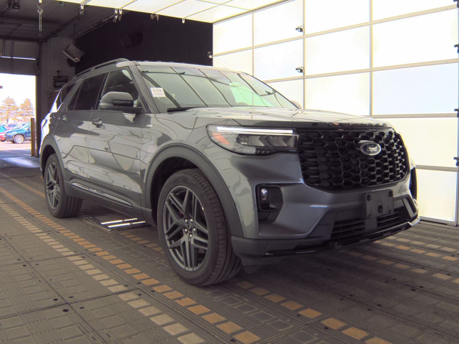 2025 Ford Explorer ST-Line AWD