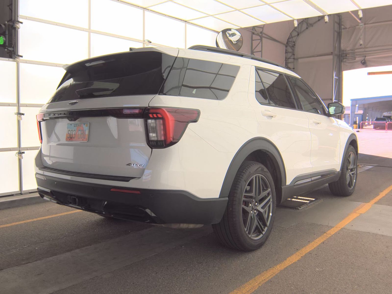 2025 Ford Explorer ST-Line AWD