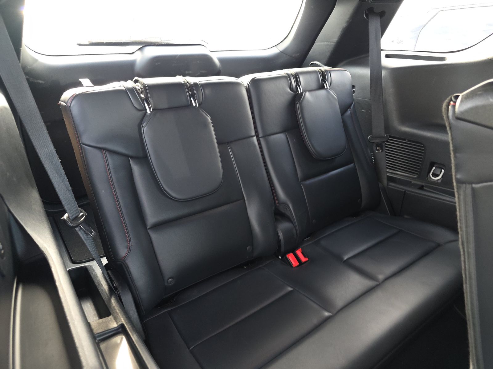 2025 Ford Explorer ST-Line AWD