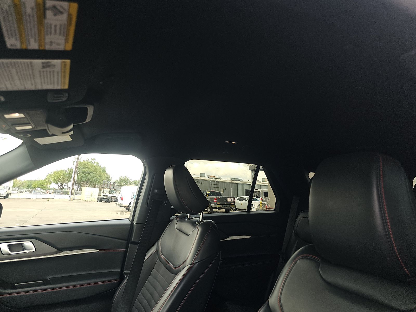 2025 Ford Explorer ST-Line AWD