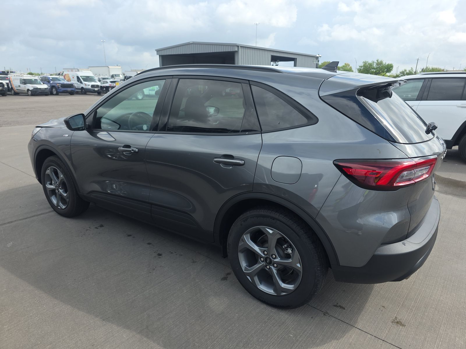 2025 Ford Escape ST-Line AWD