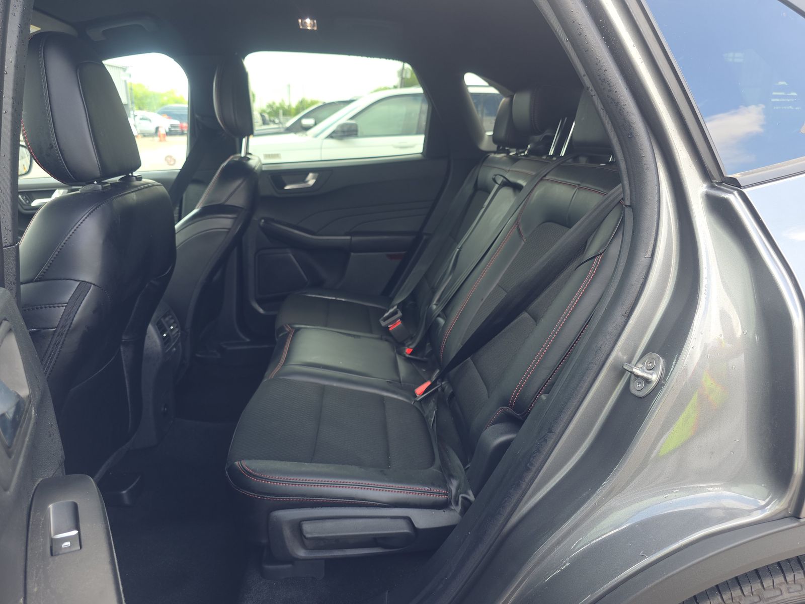 2025 Ford Escape ST-Line AWD