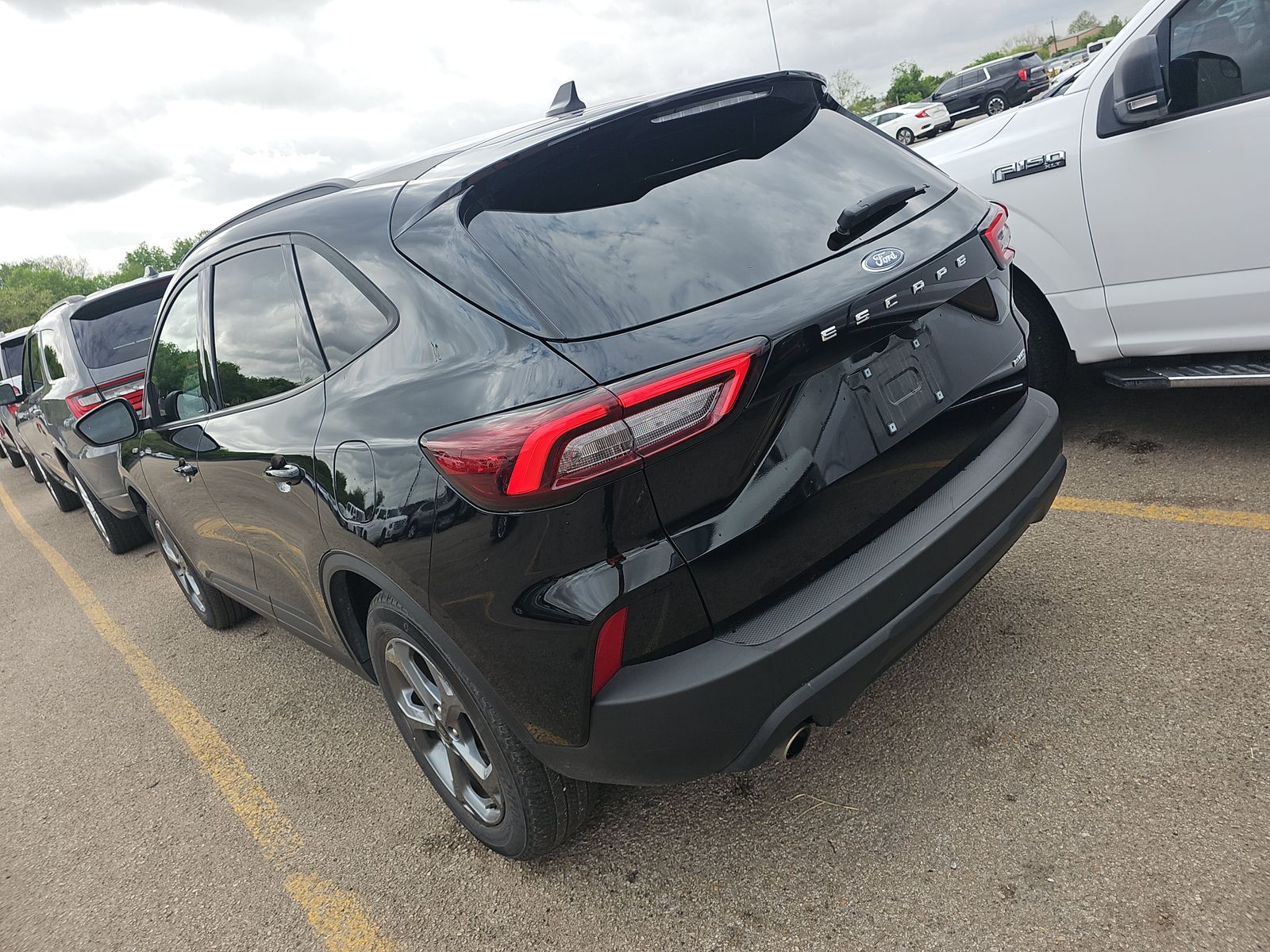2025 Ford Escape ST-Line AWD