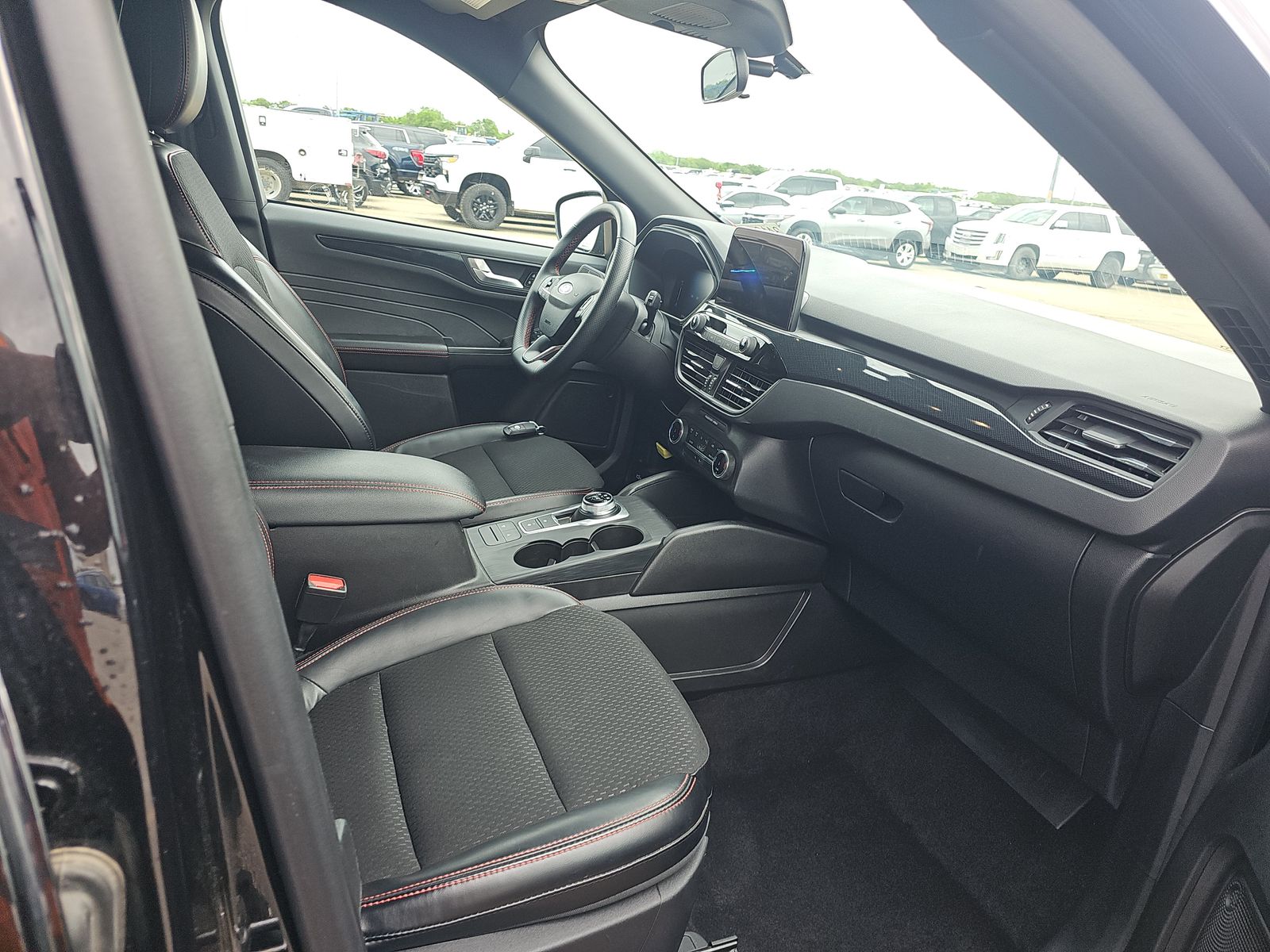 2025 Ford Escape ST-Line AWD