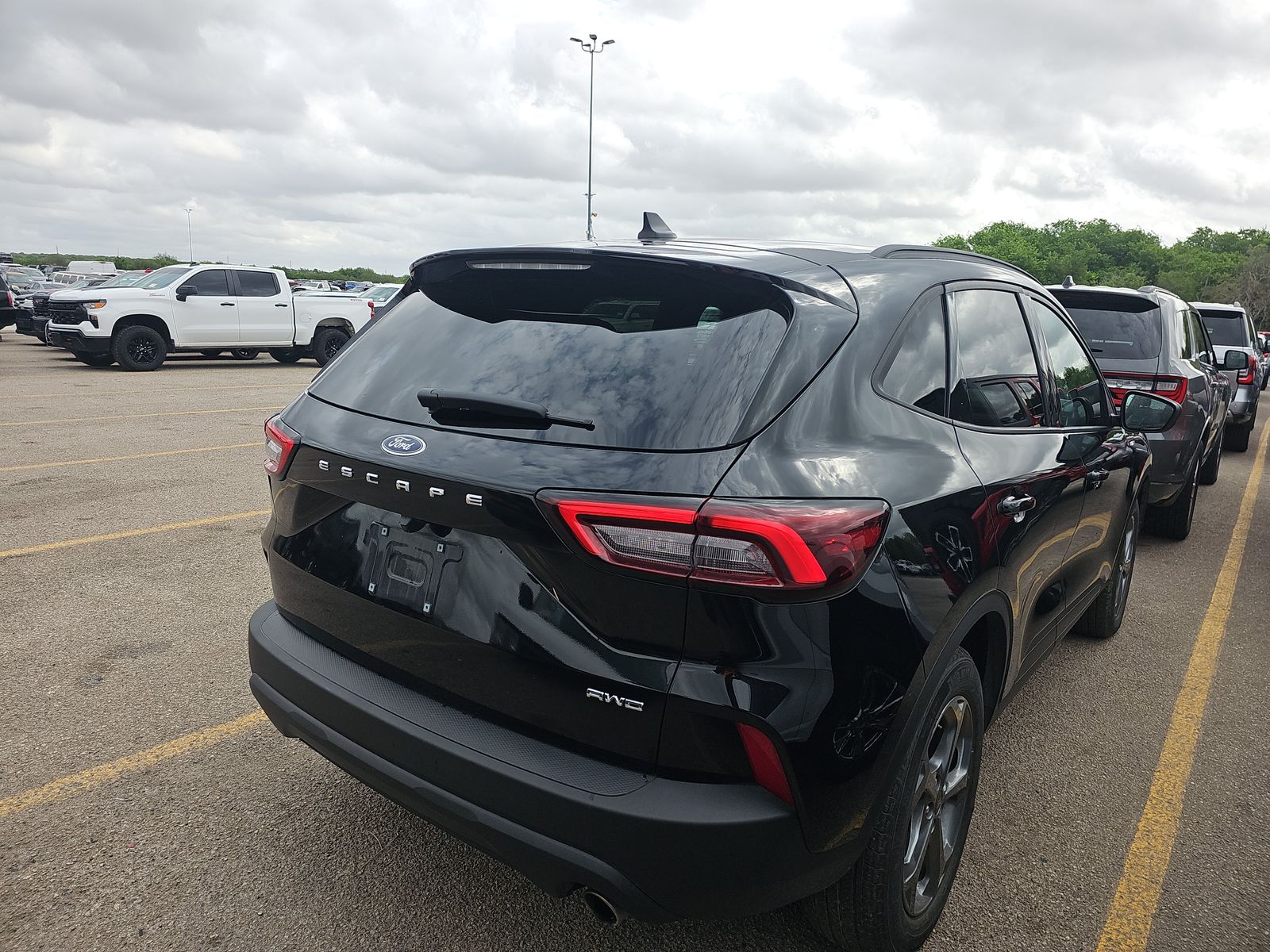 2025 Ford Escape ST-Line AWD