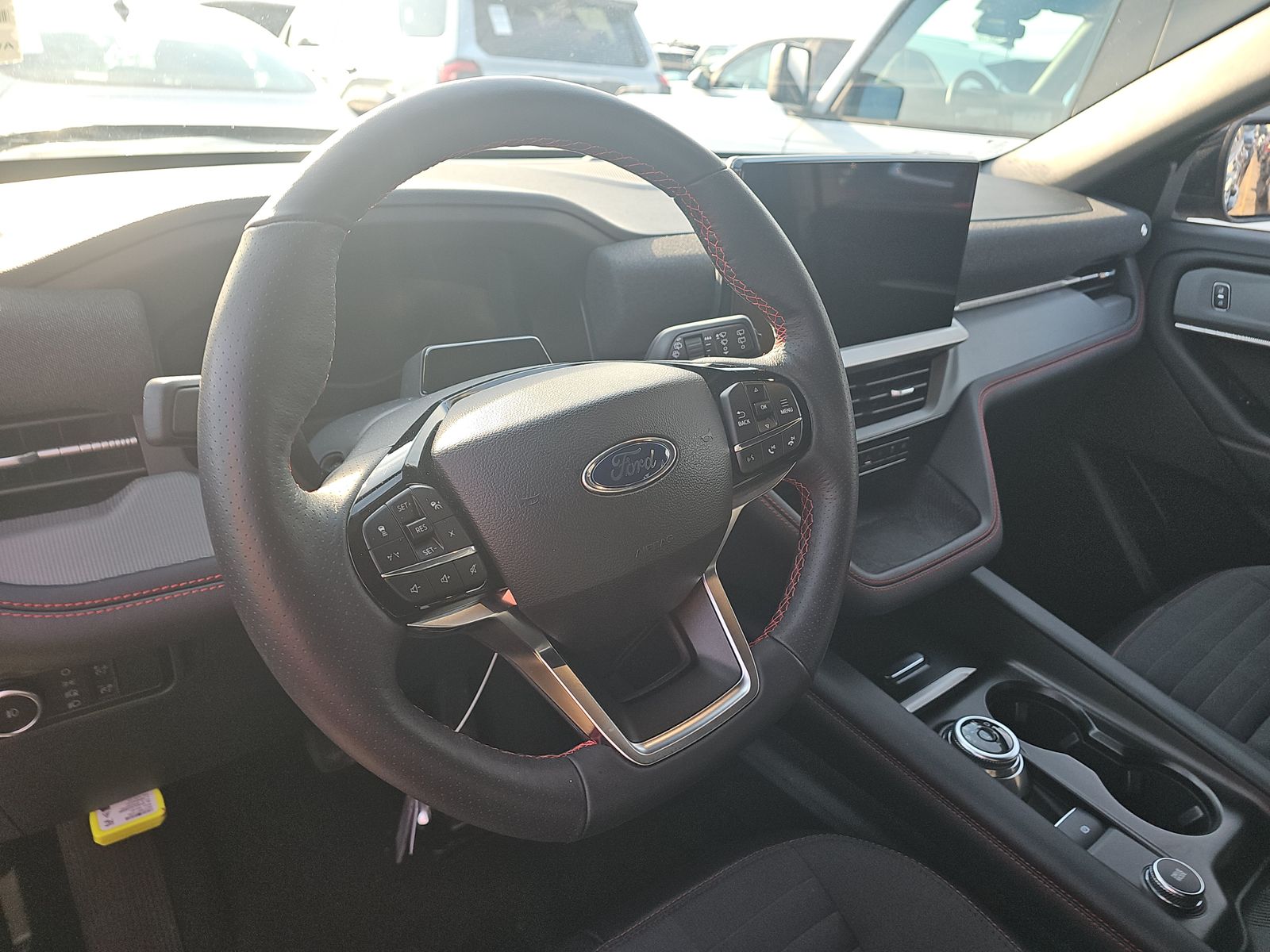 2025 Ford Explorer ST-Line AWD