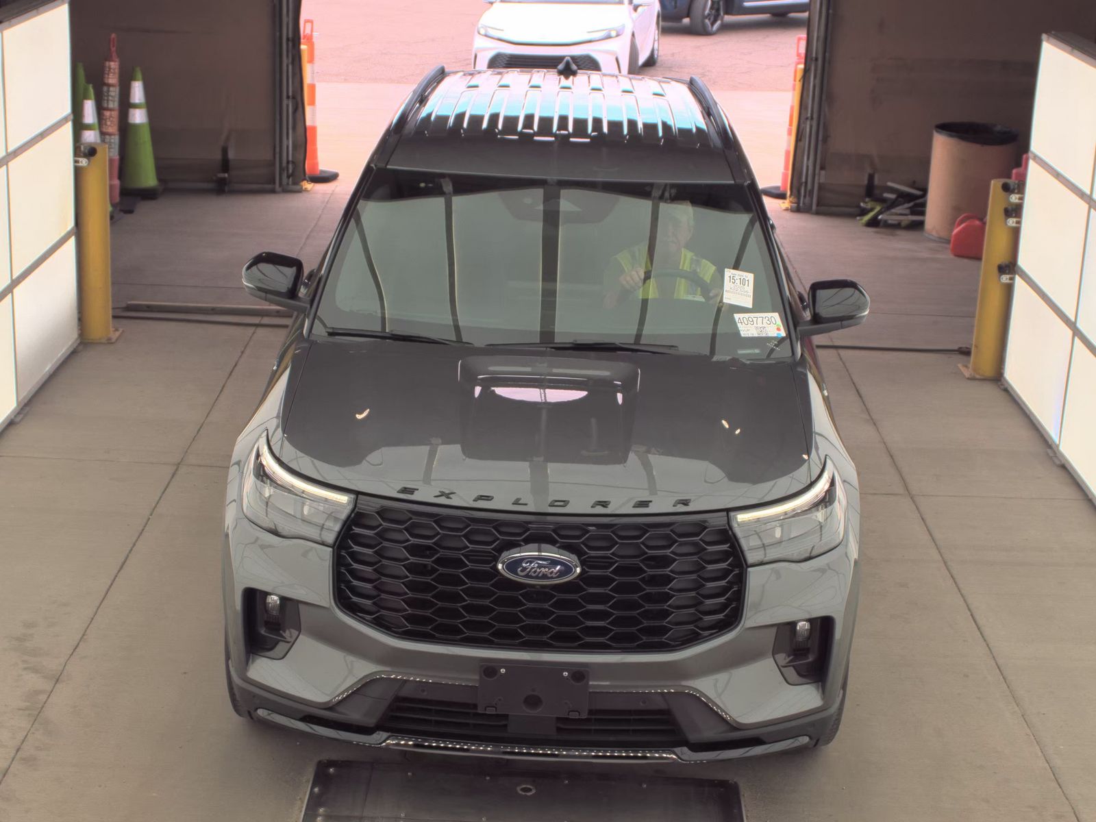 2025 Ford Explorer ST-Line AWD