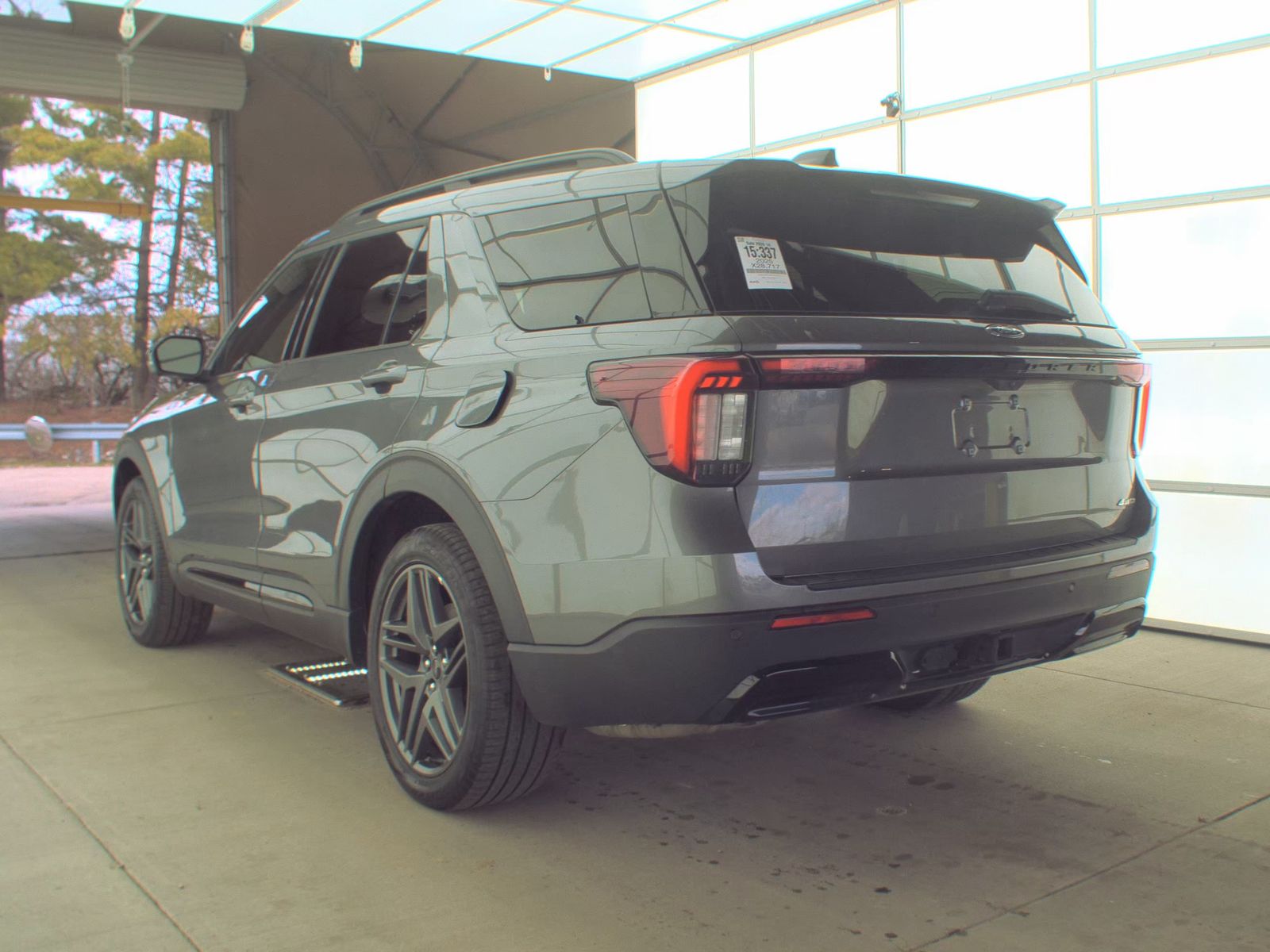 2025 Ford Explorer ST-Line AWD