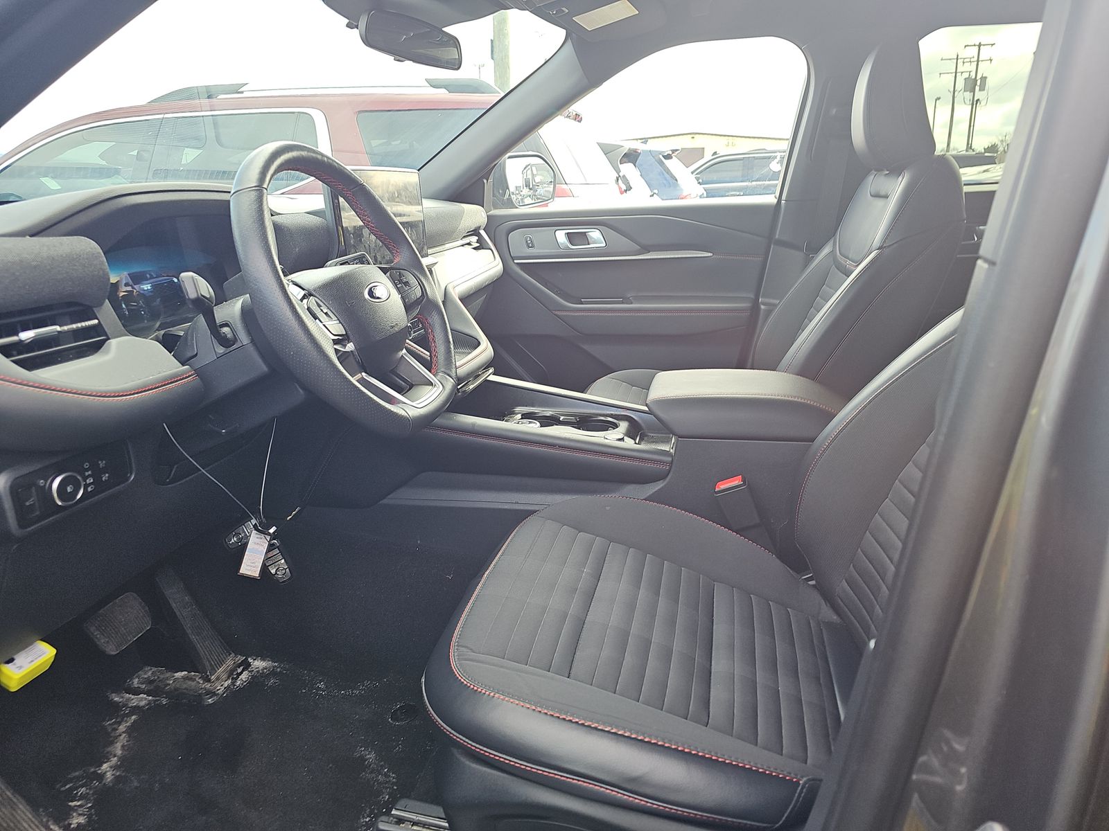 2025 Ford Explorer ST-Line AWD