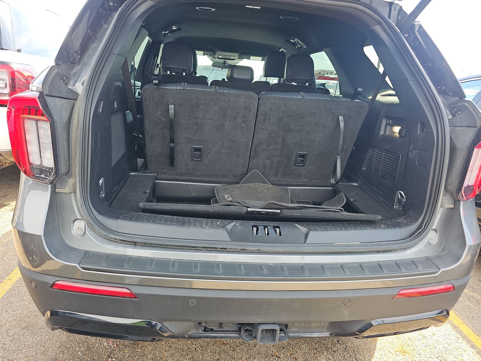 2025 Ford Explorer ST-Line AWD