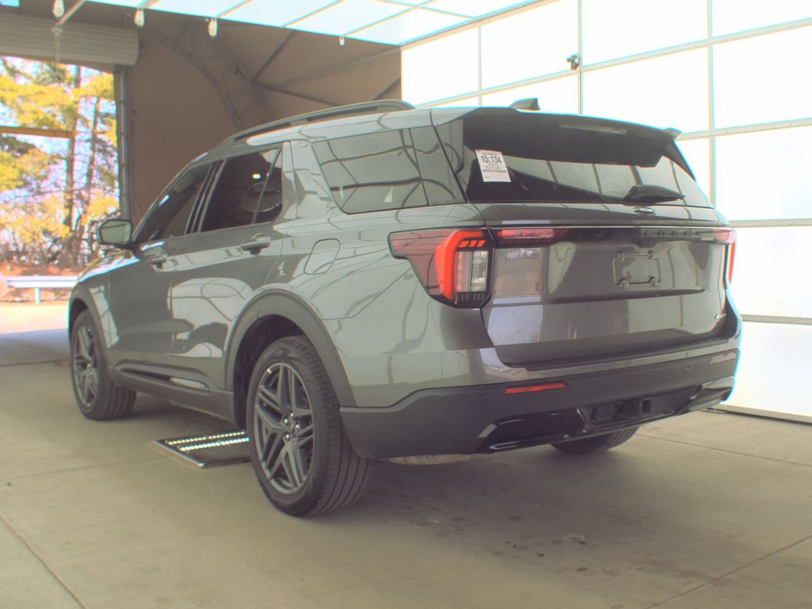 2025 Ford Explorer ST-Line AWD