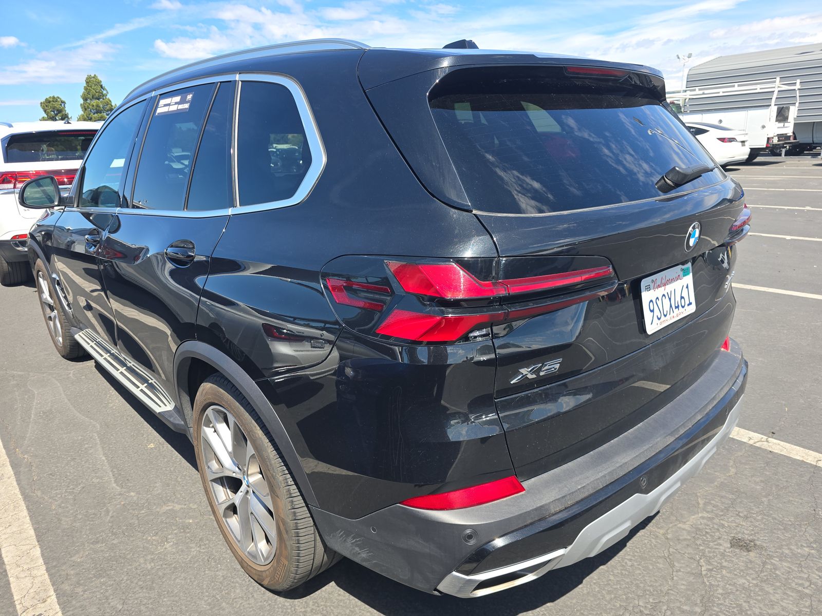2025 BMW X5 xDrive40i AWD