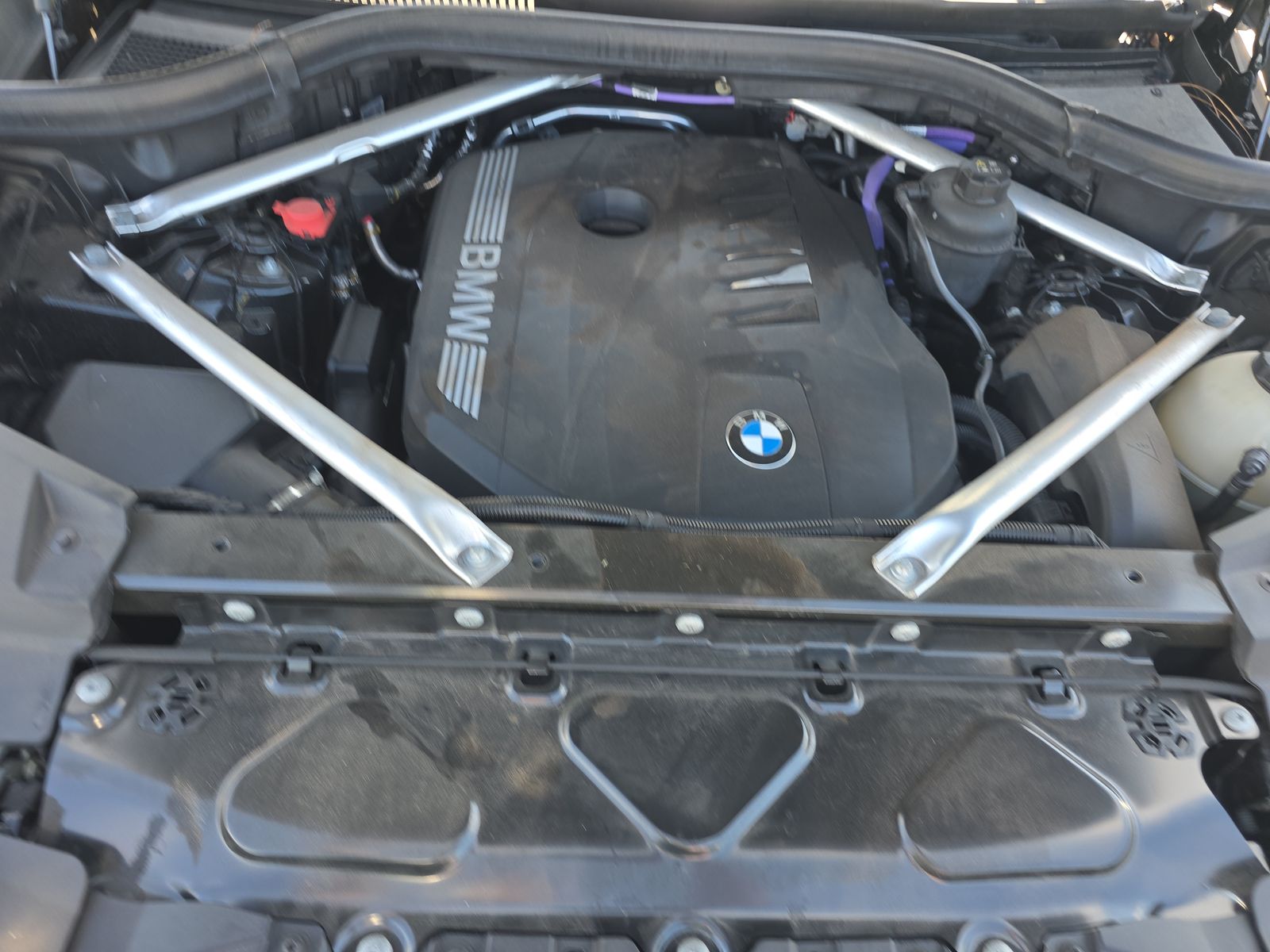 2025 BMW X5 xDrive40i AWD