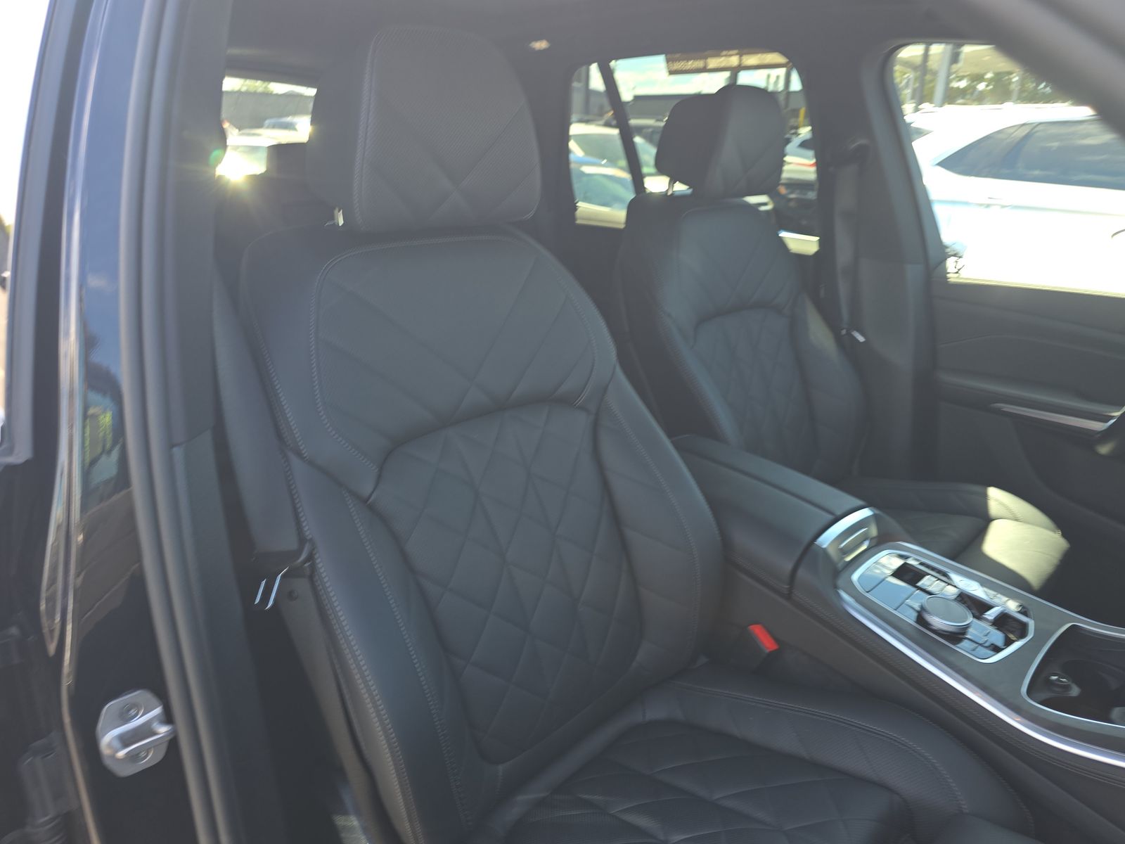 2025 BMW X5 xDrive40i AWD