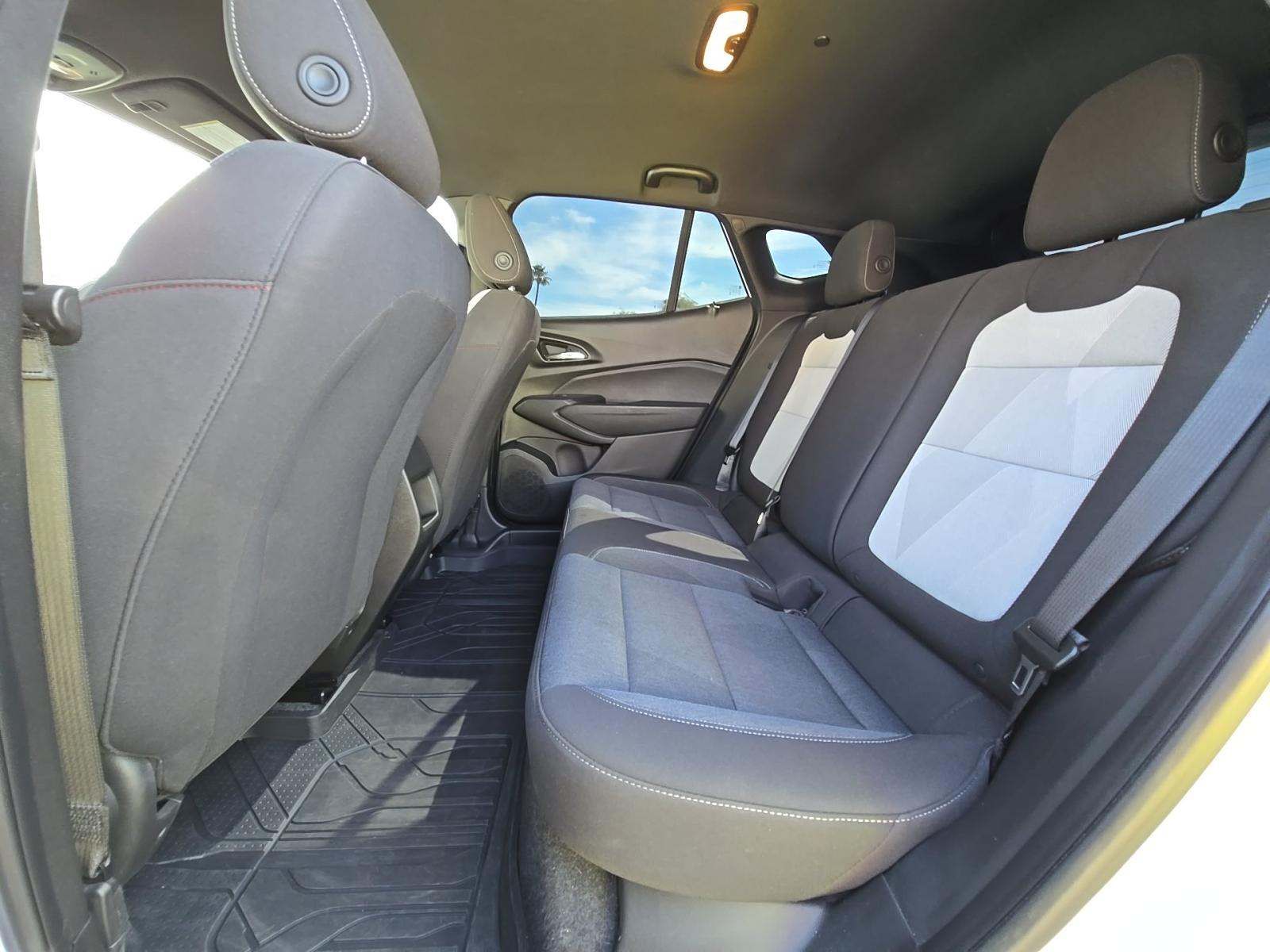 CHEVROLET CAMARO - 8