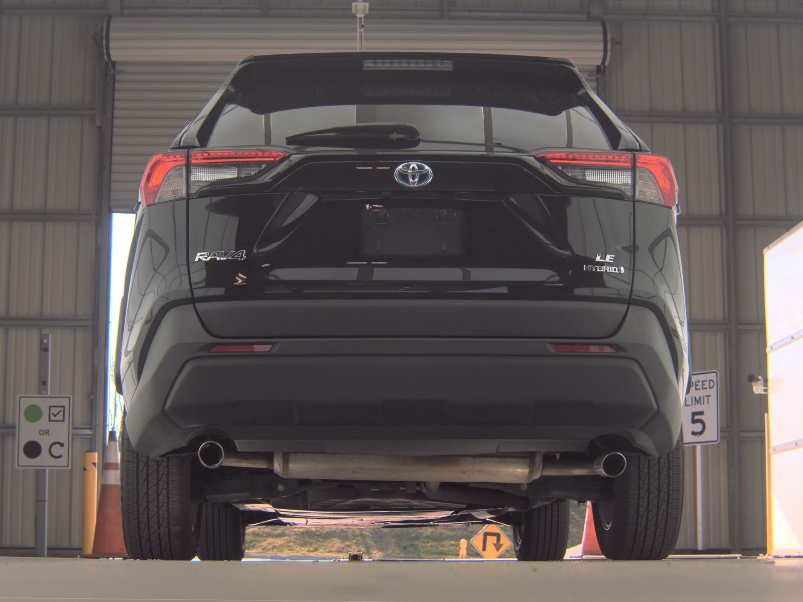 TOYOTA PRIUS - 8