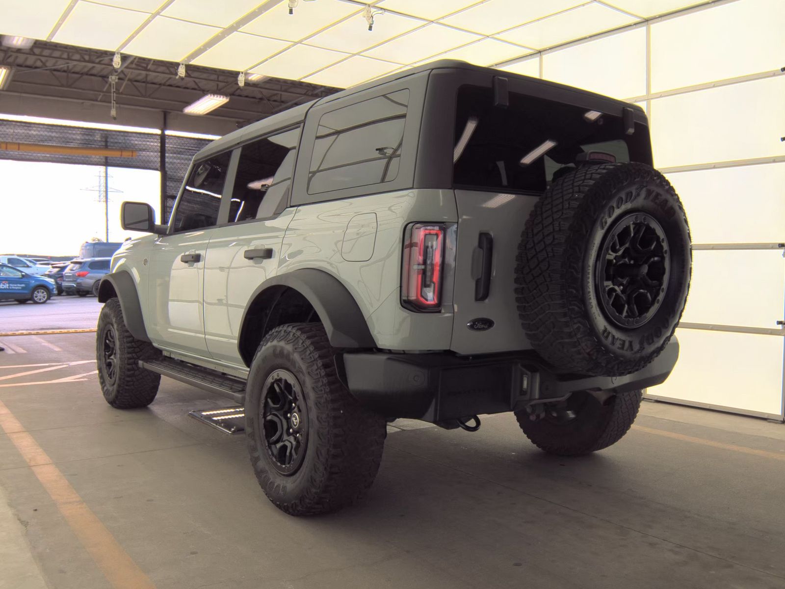 FORD BRONCO - 9