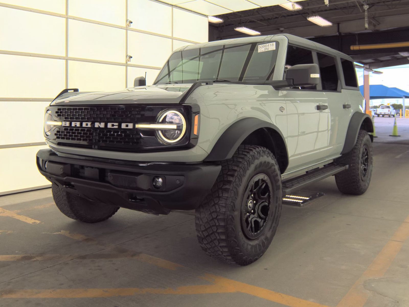 FORD BRONCO - 1