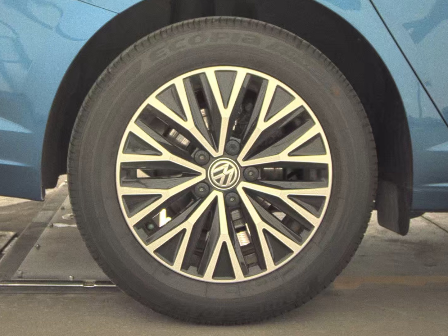 2021 Volkswagen Jetta 1.4T R-Line FWD