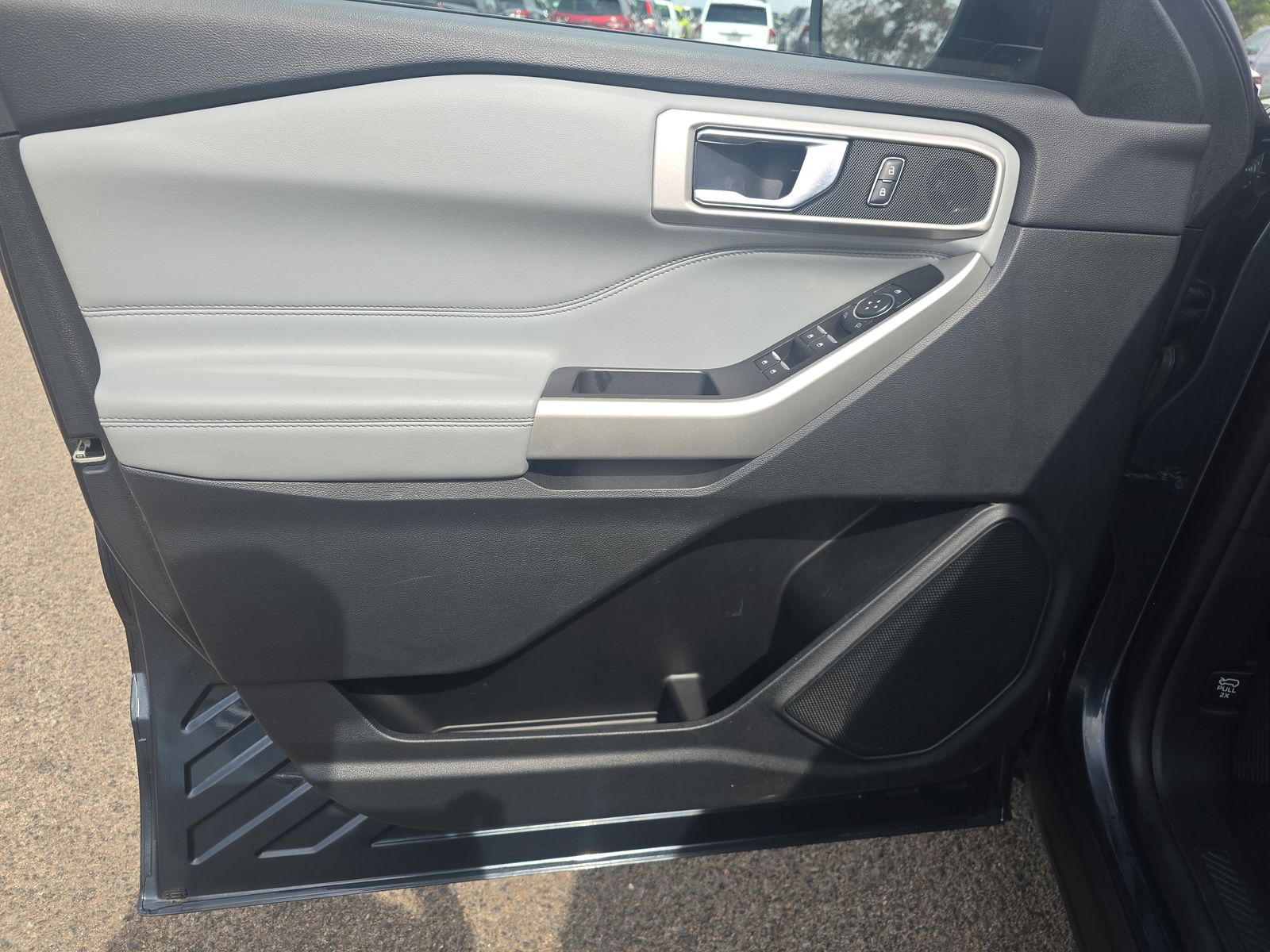 2022 Ford Explorer XLT AWD