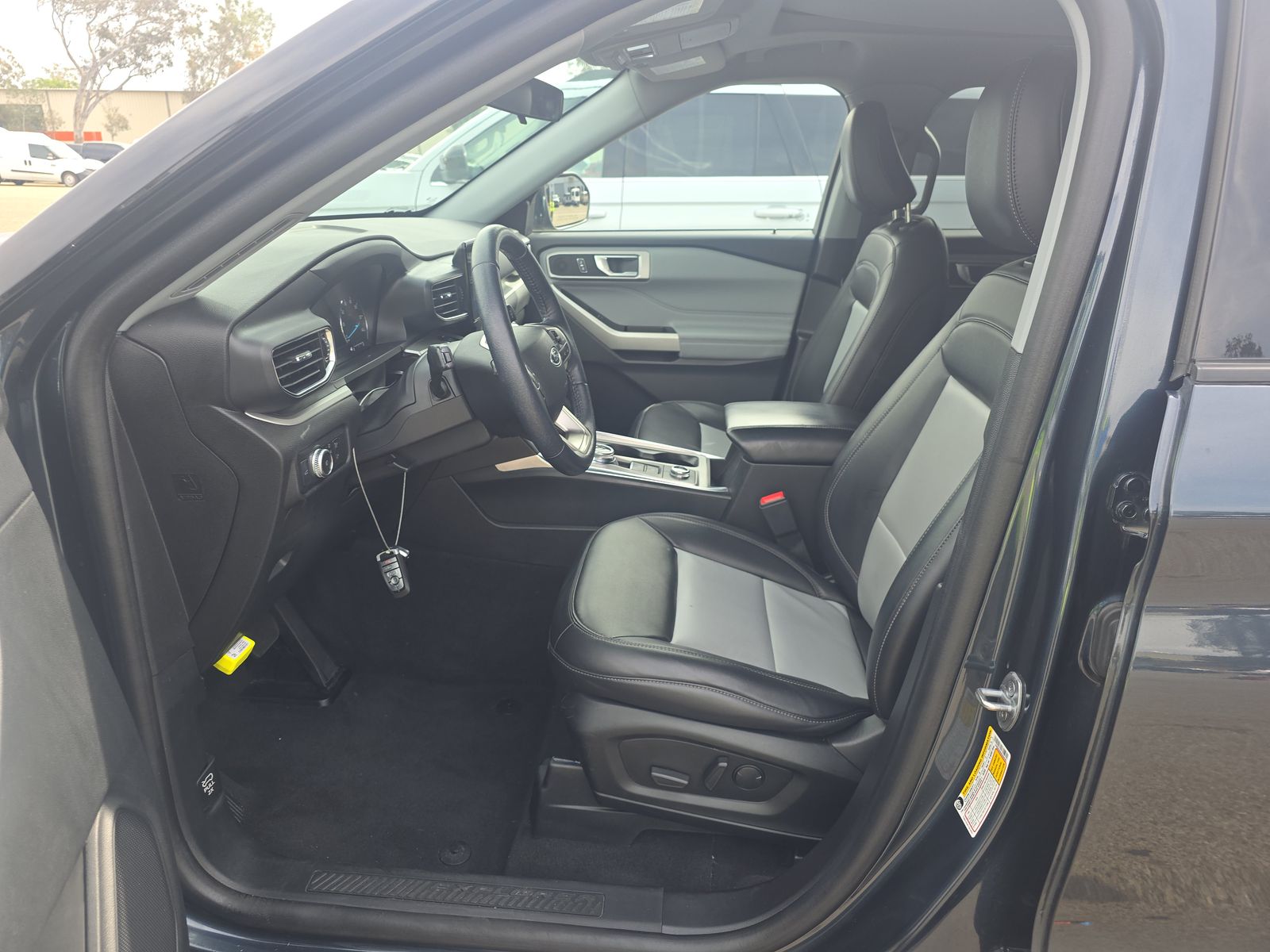 2022 Ford Explorer XLT AWD