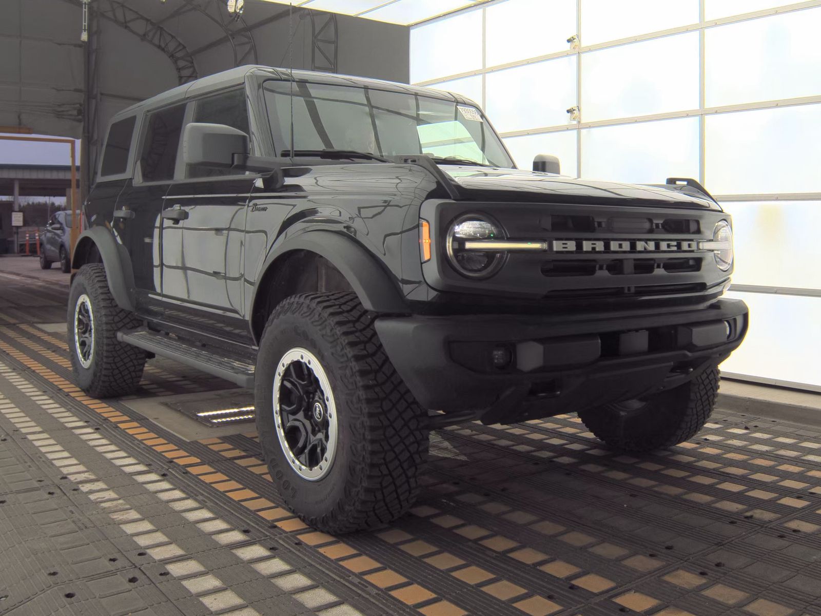 FORD BRONCO - 5
