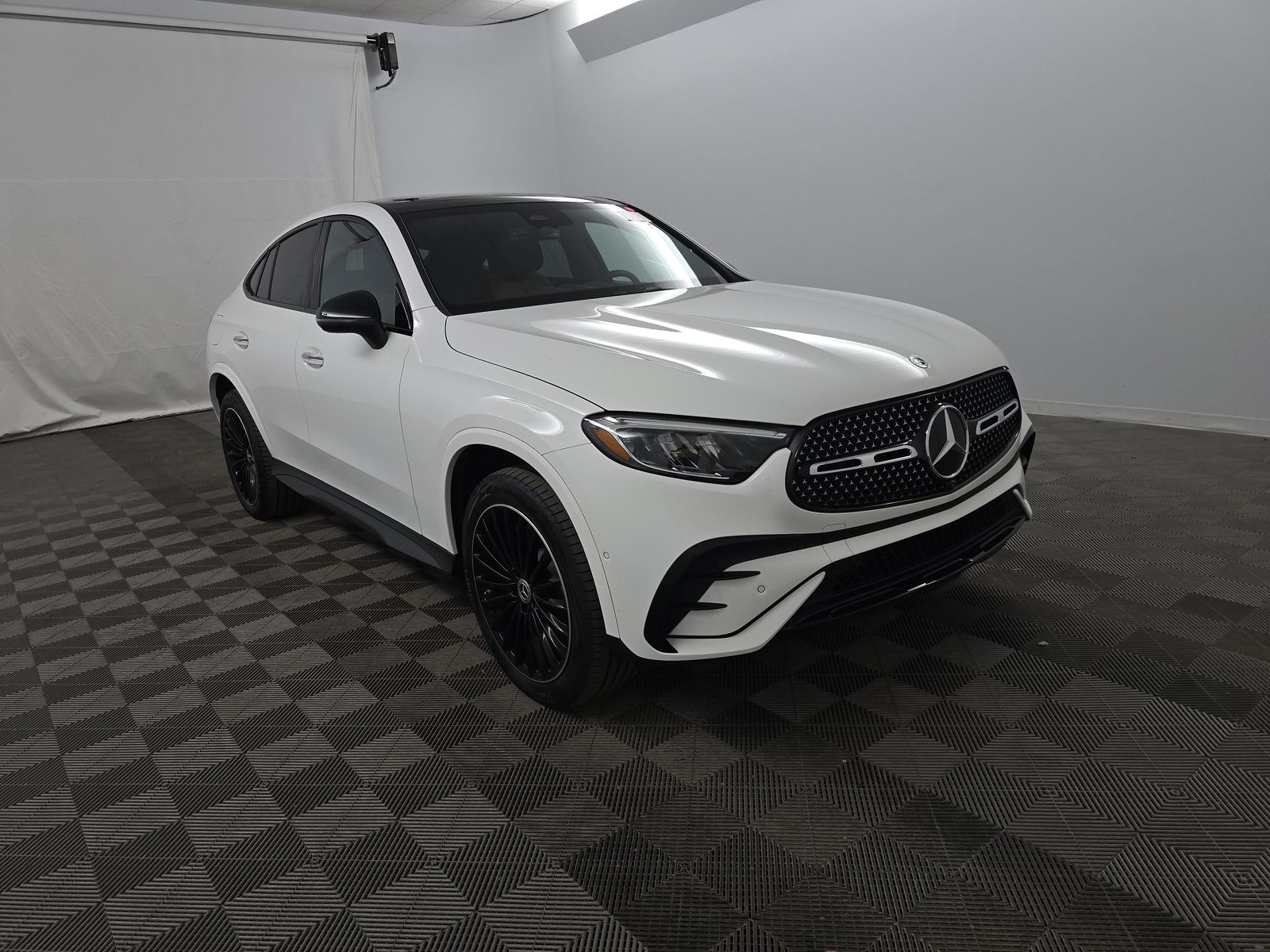 MERCEDES-BENZ GLC-CLASS - 4