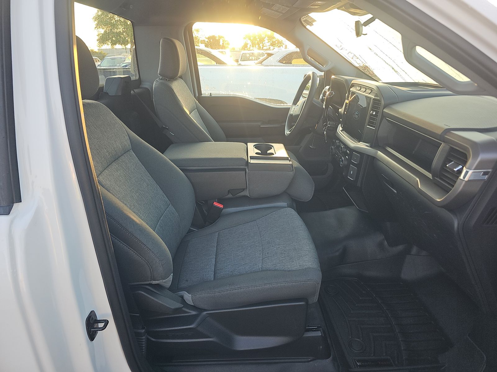 2024 Ford F-150 XL RWD