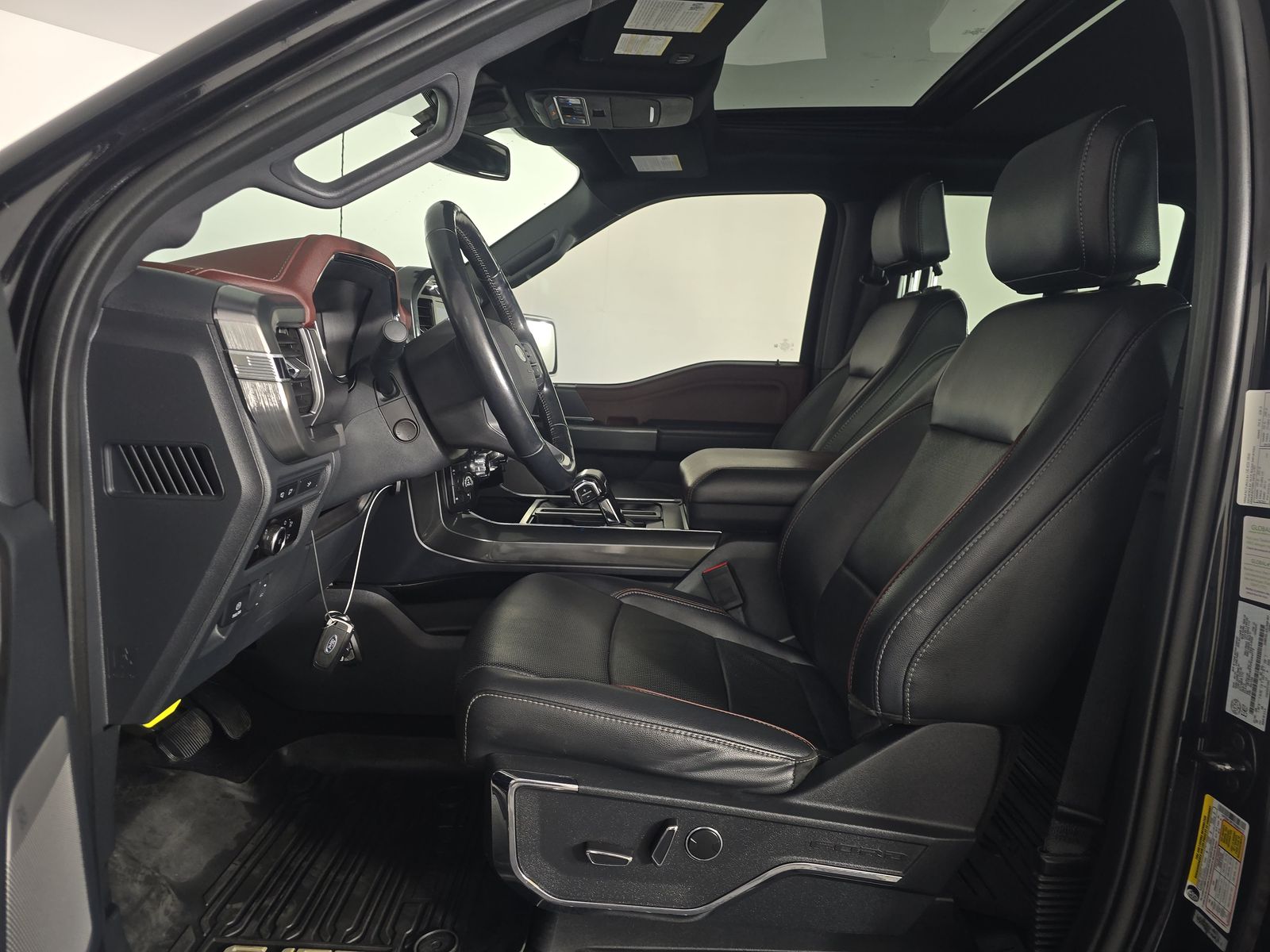 2023 Ford F-150 Lariat AWD