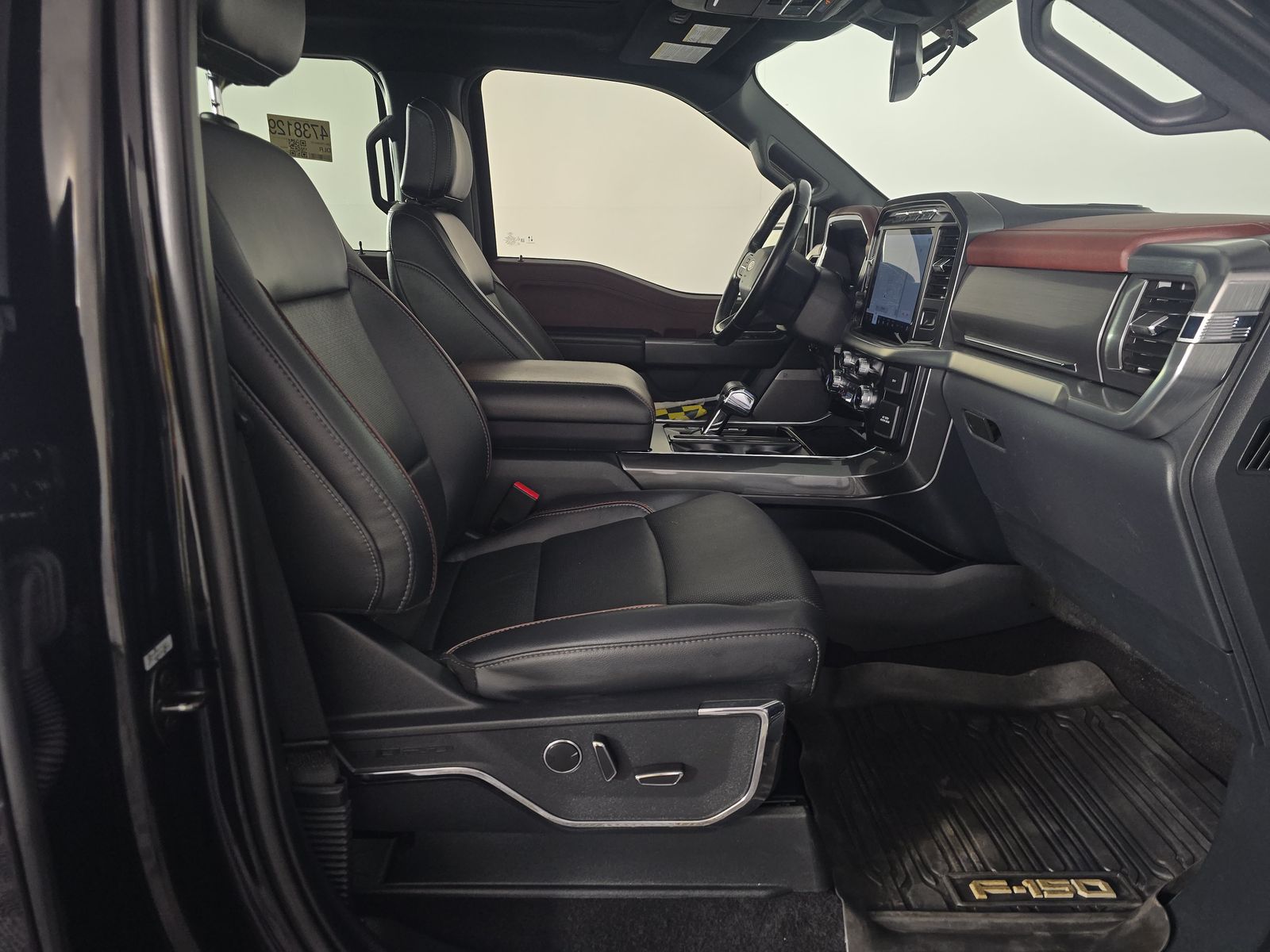 2023 Ford F-150 Lariat AWD