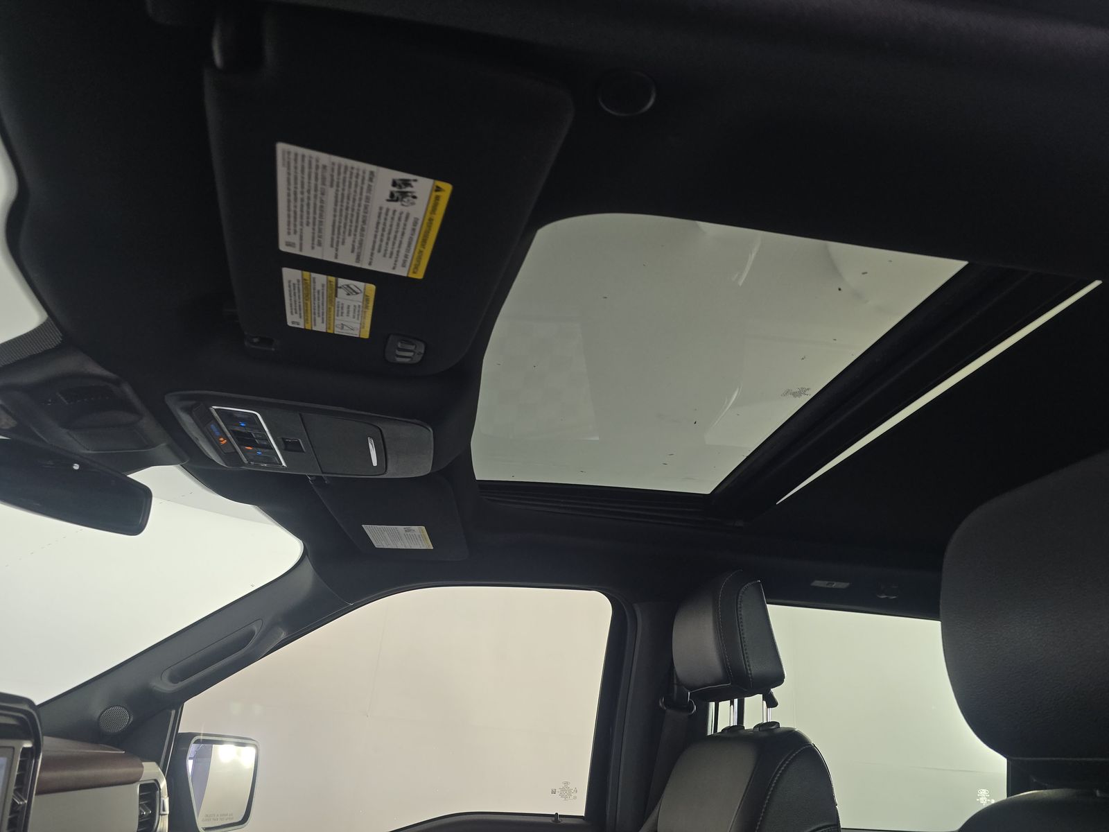 2023 Ford F-150 Lariat AWD